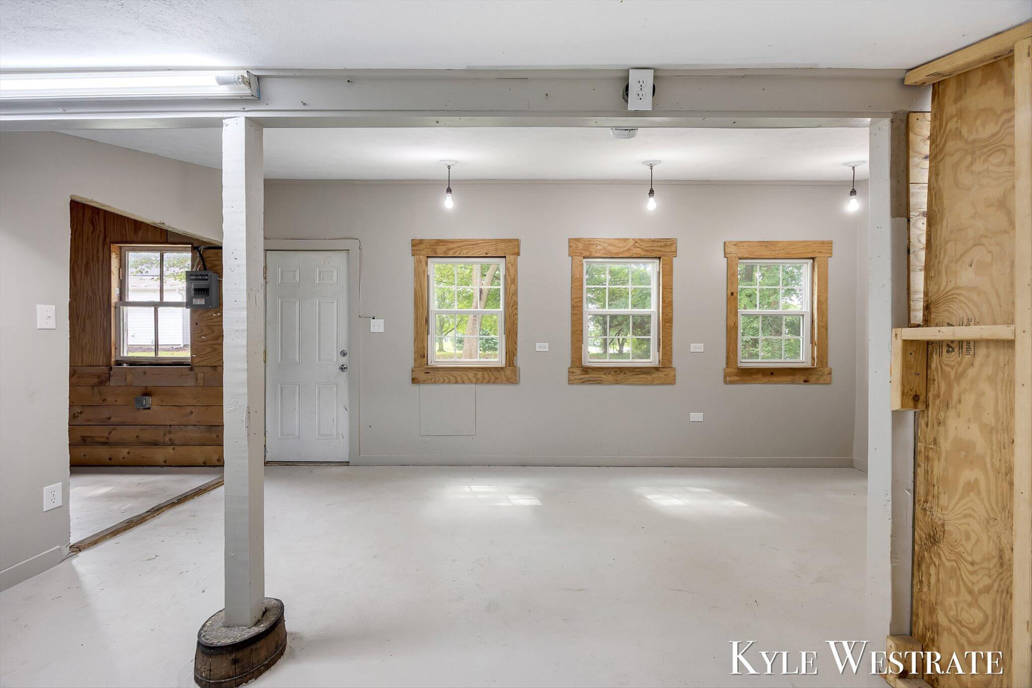 6411 11 Mile Road Ne Property Photo 42
