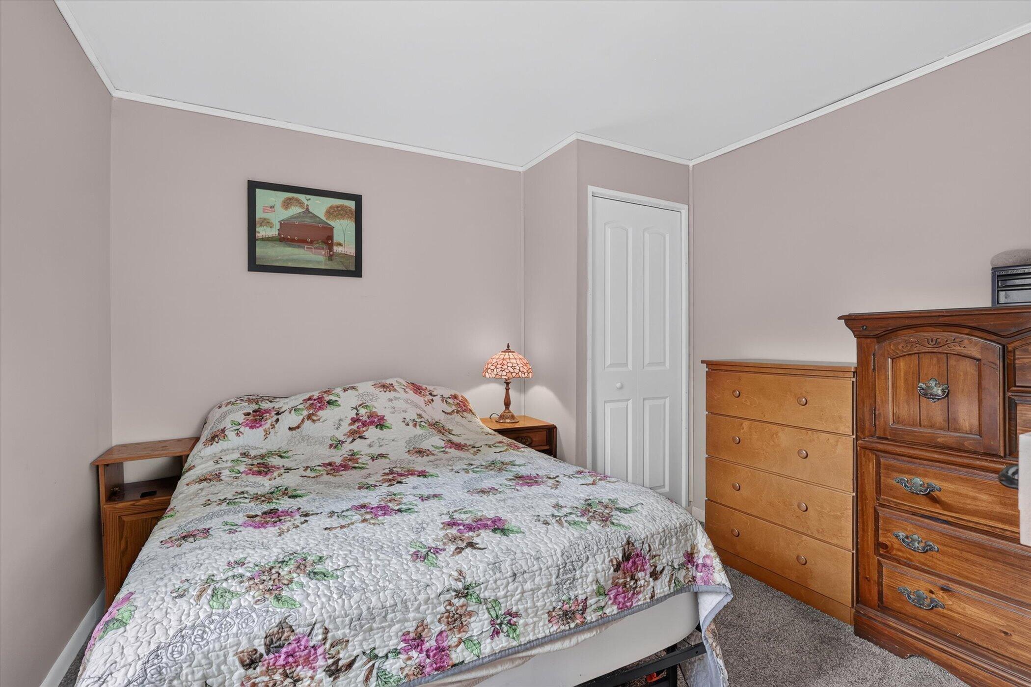 8601 Almena Drive Property Photo 22