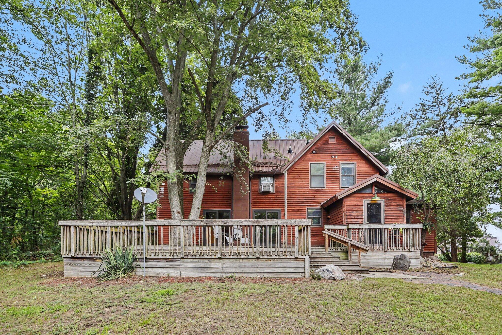 1746 104th Avenue Property Photo 2