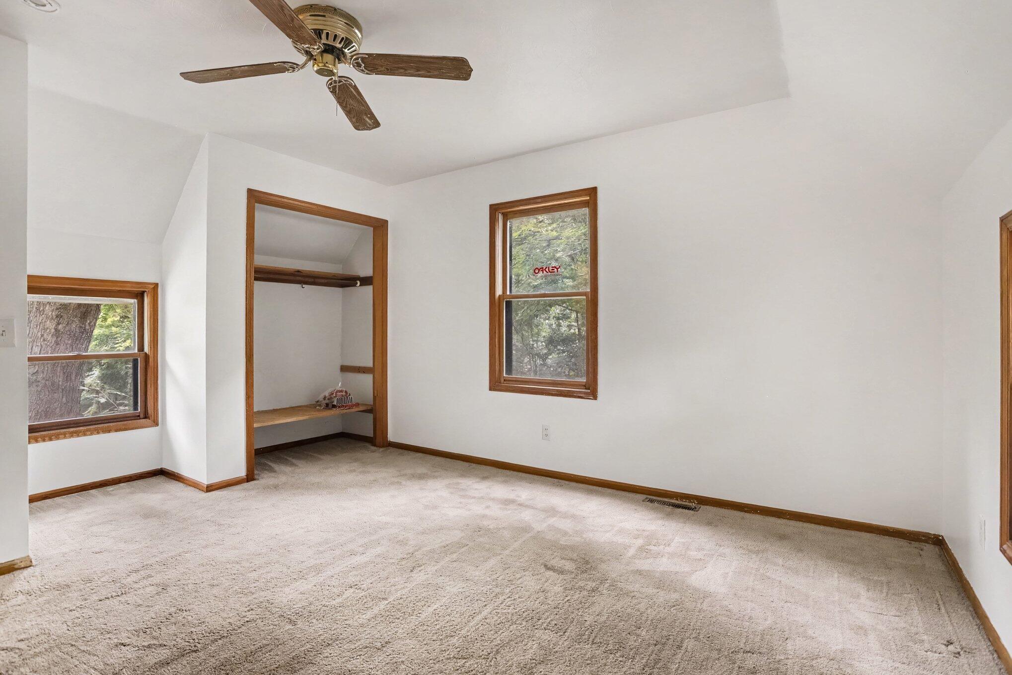 1746 104th Avenue Property Photo 9