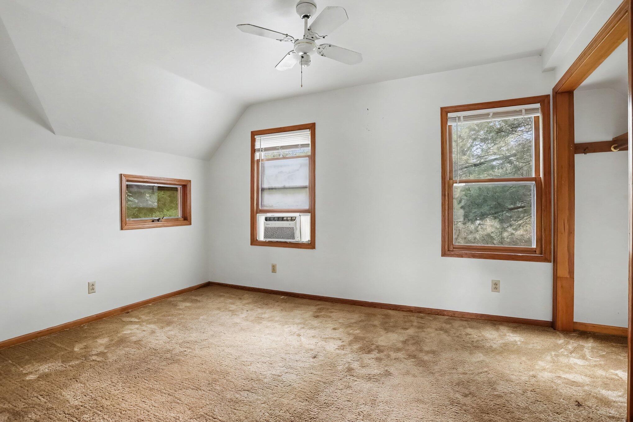 1746 104th Avenue Property Photo 12