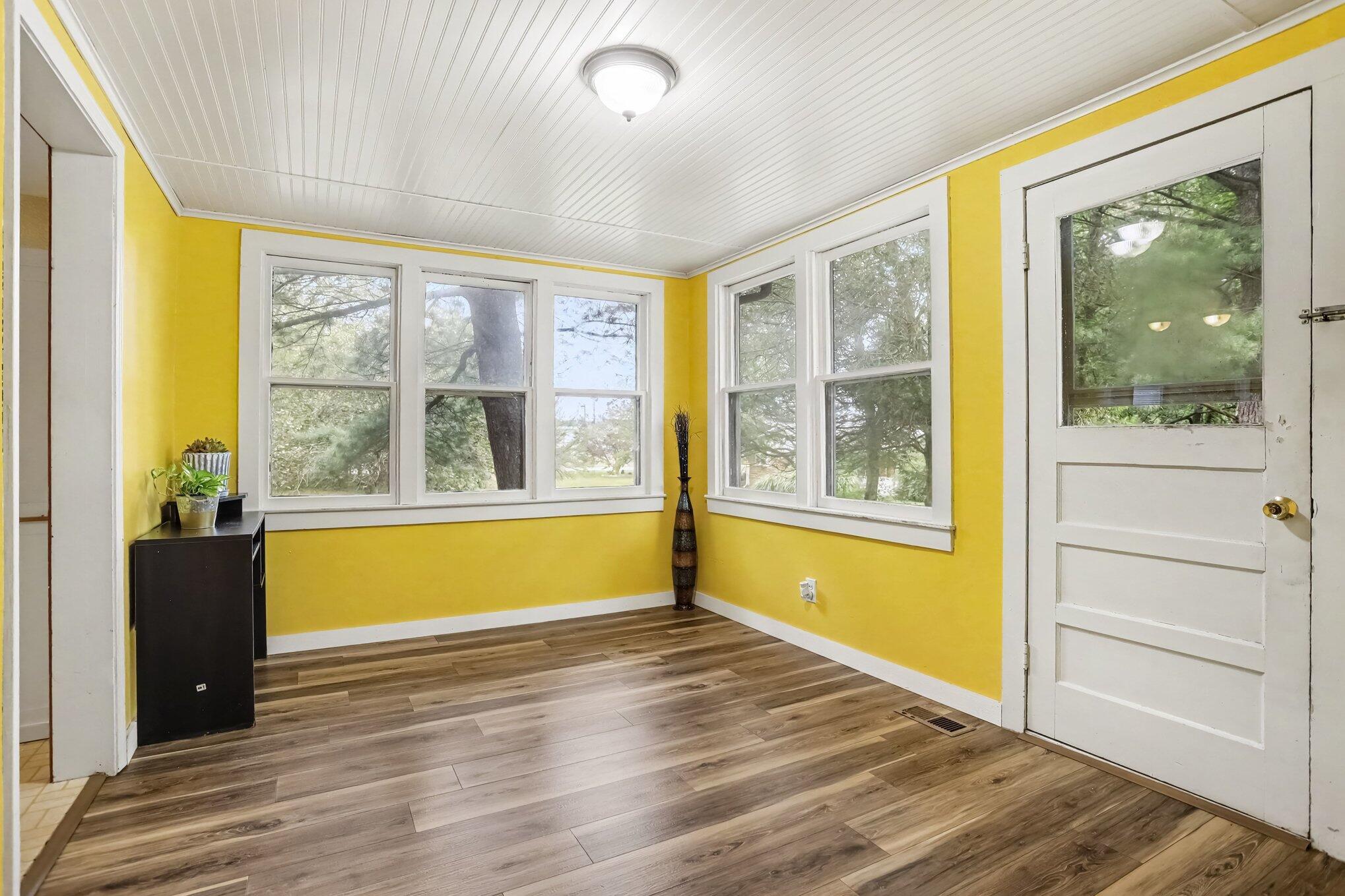 1746 104th Avenue Property Photo 17