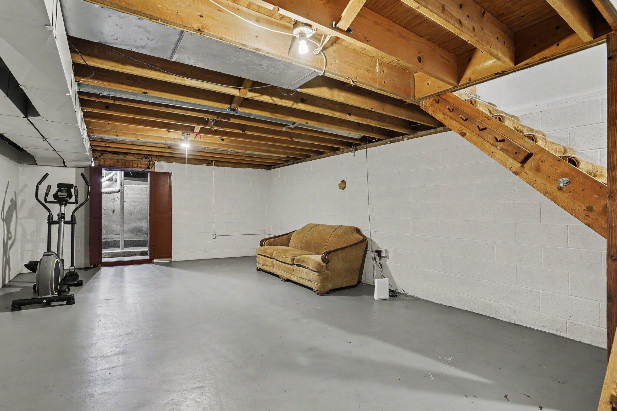 1746 104th Avenue Property Photo 19