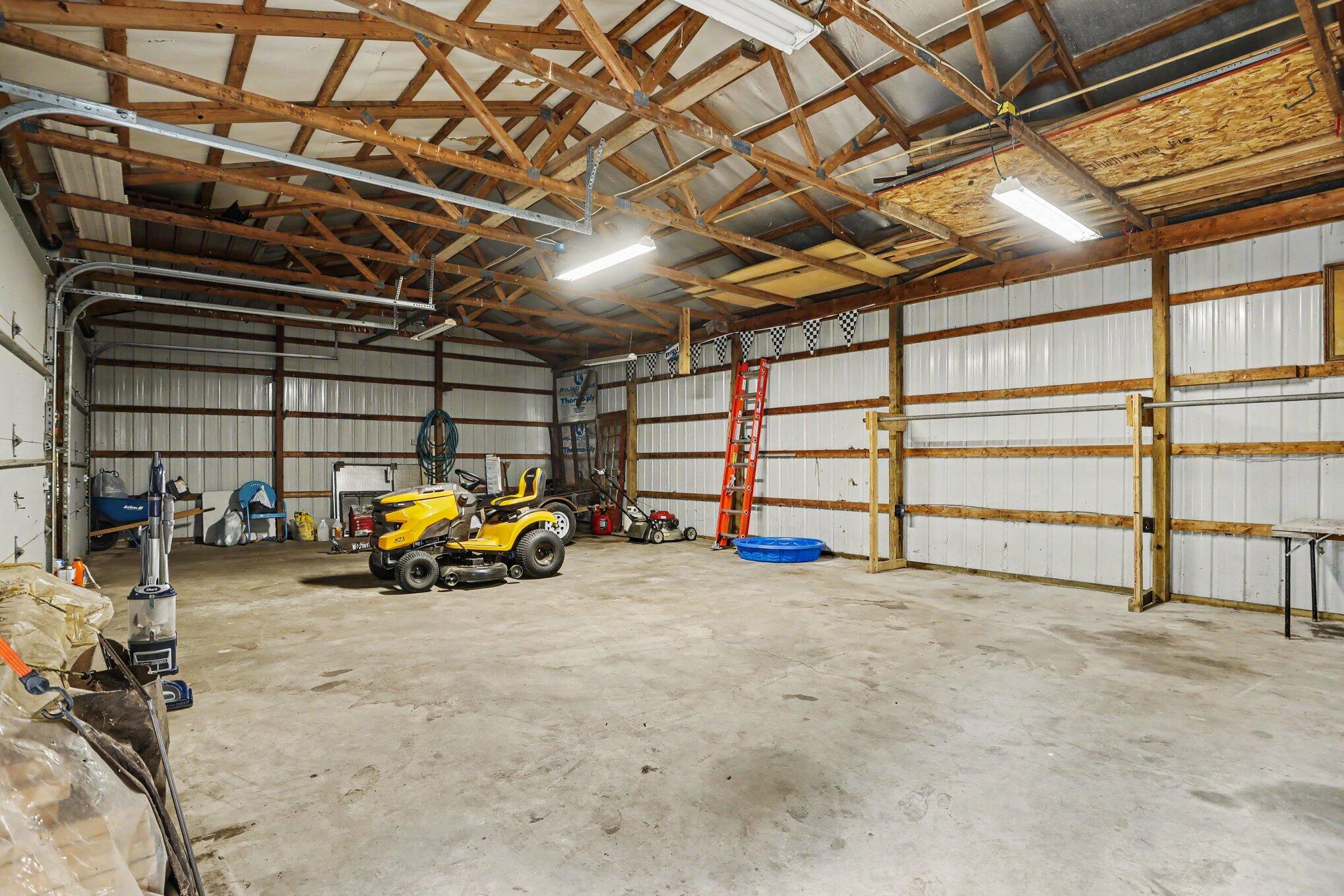 1746 104th Avenue Property Photo 21