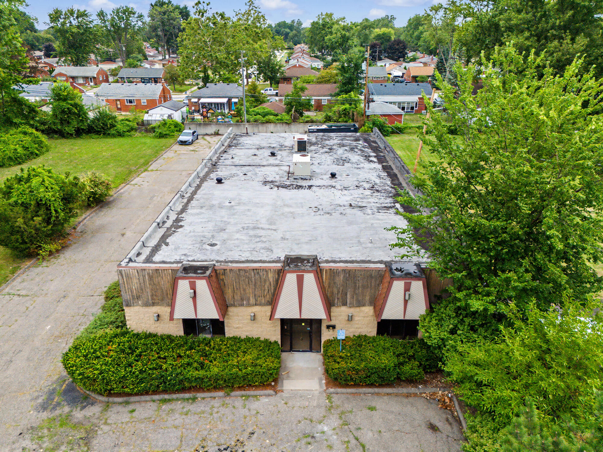 28550 Joy Road Property Photo 5
