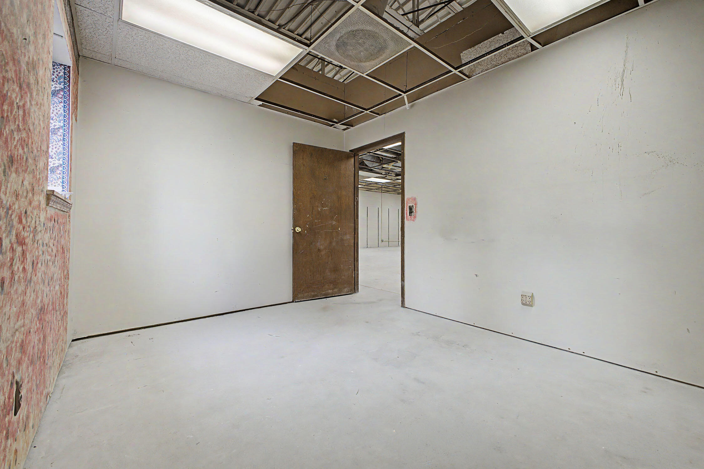 28550 Joy Road Property Photo 16