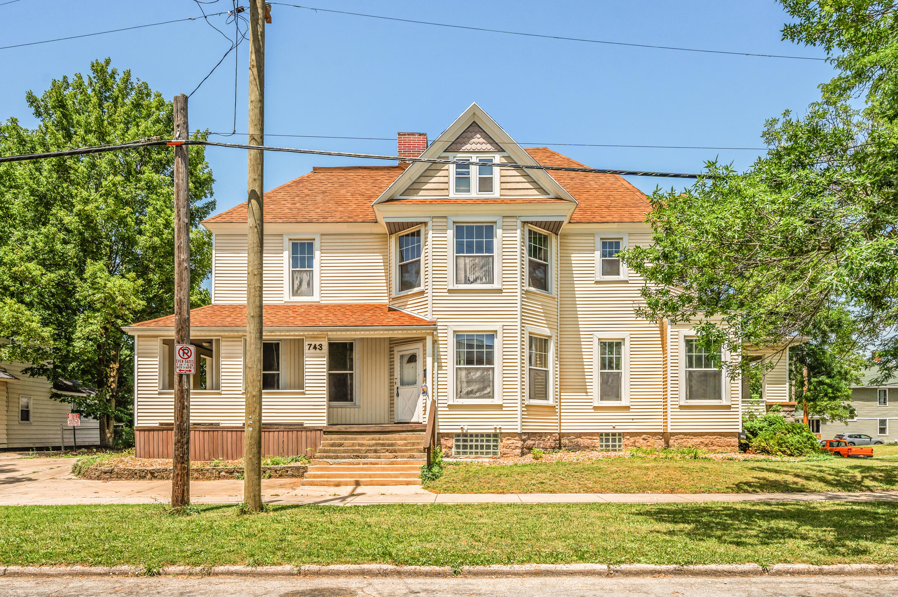 103 National Avenue Nw Property Photo 3