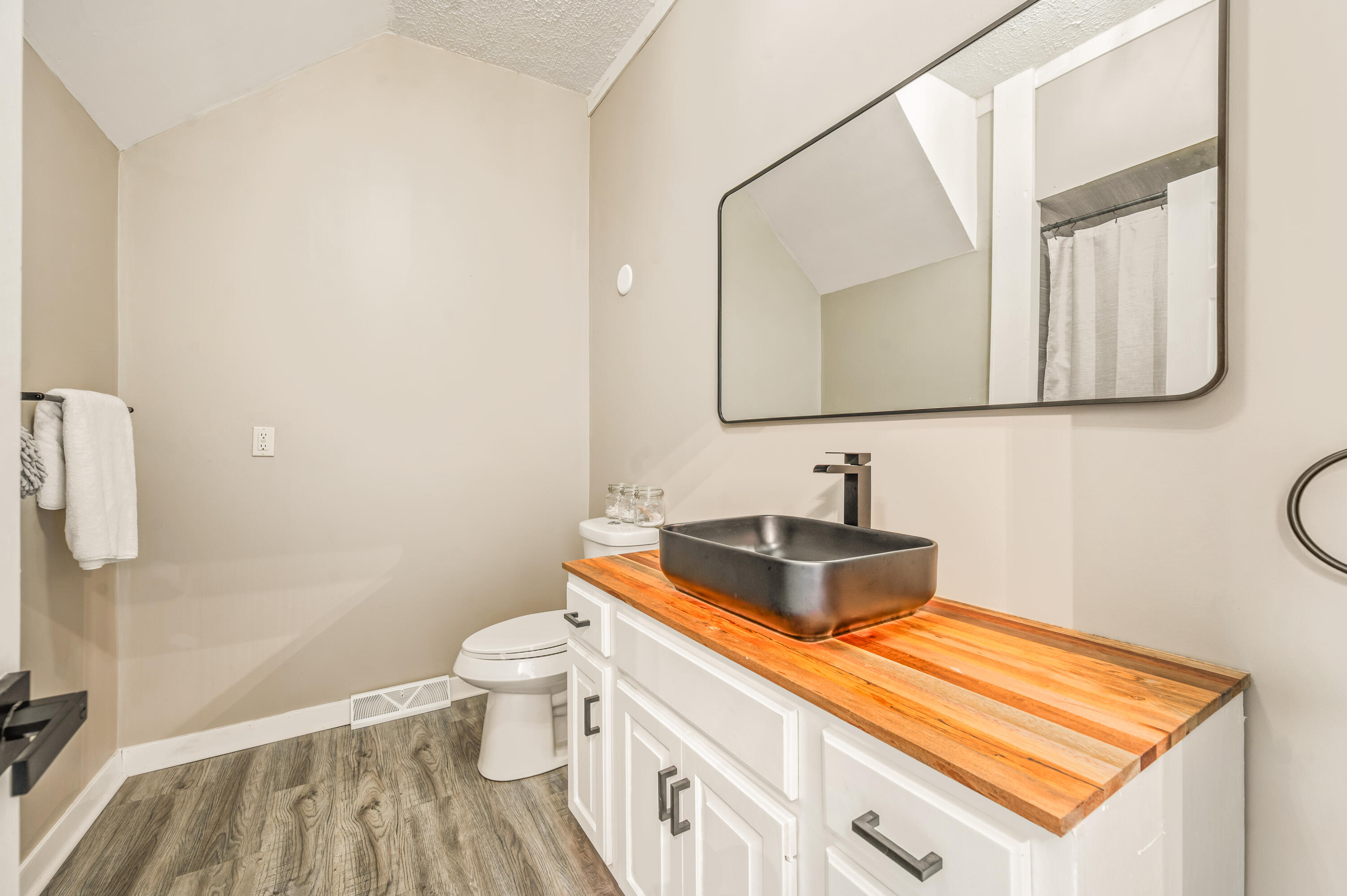 103 National Avenue Nw Property Photo 18