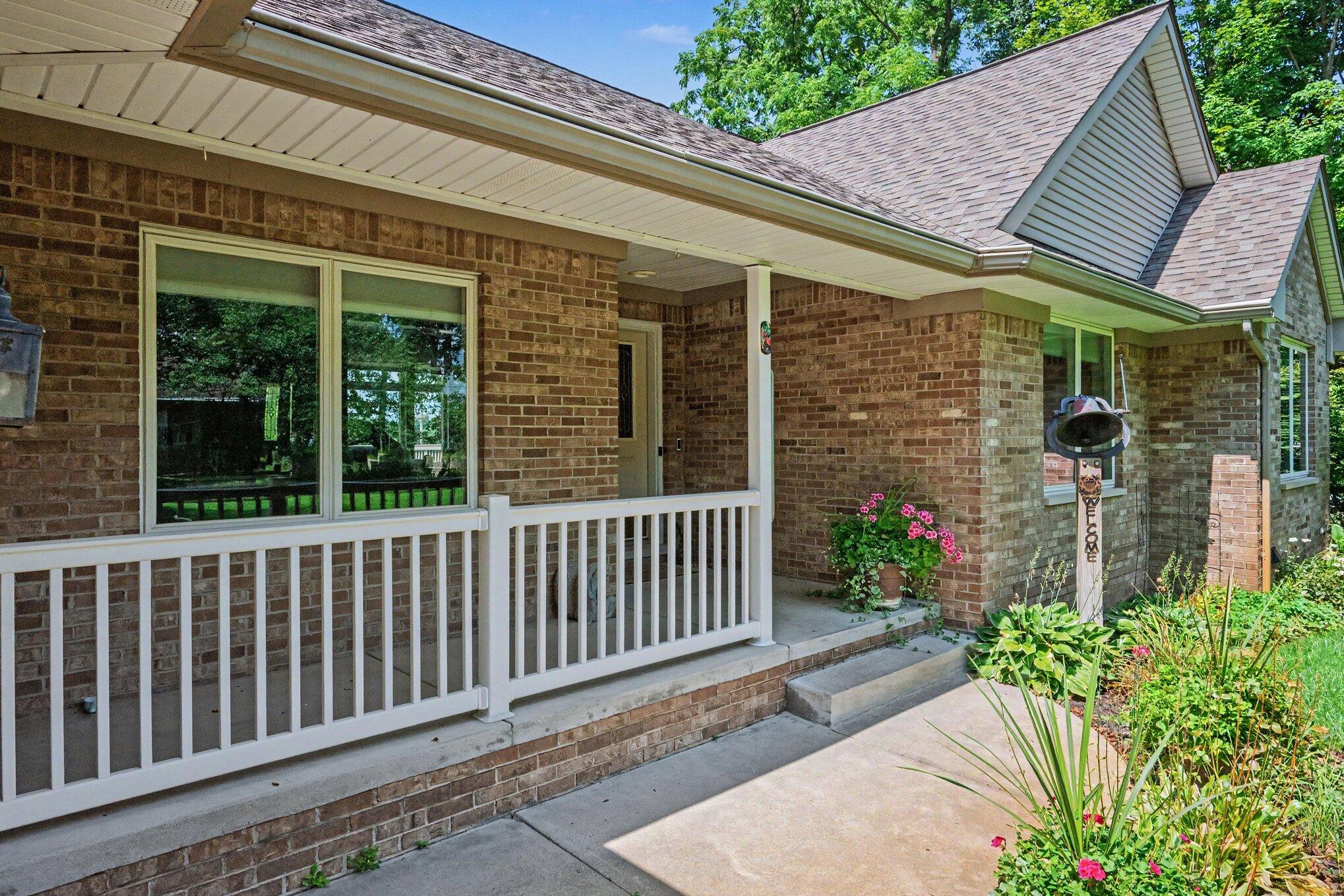 51408 Summit Street Property Photo 5