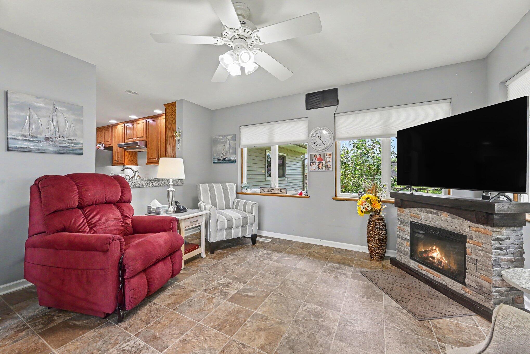 51408 Summit Street Property Photo 10