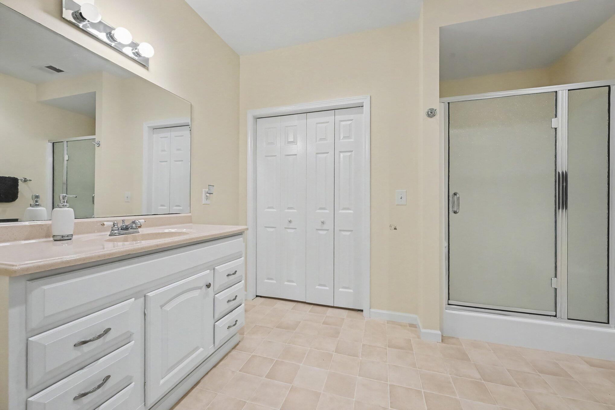 51408 Summit Street Property Photo 33