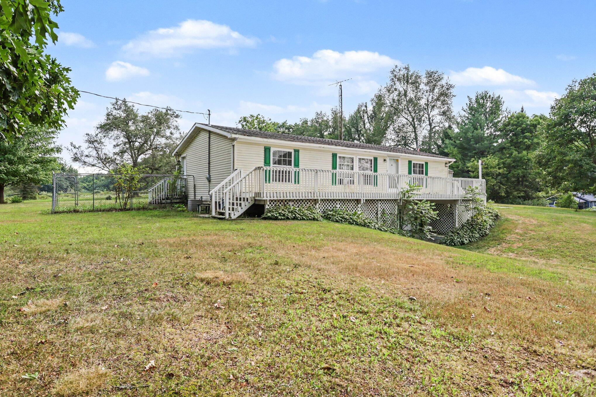 4188 K Drive S Property Photo 3