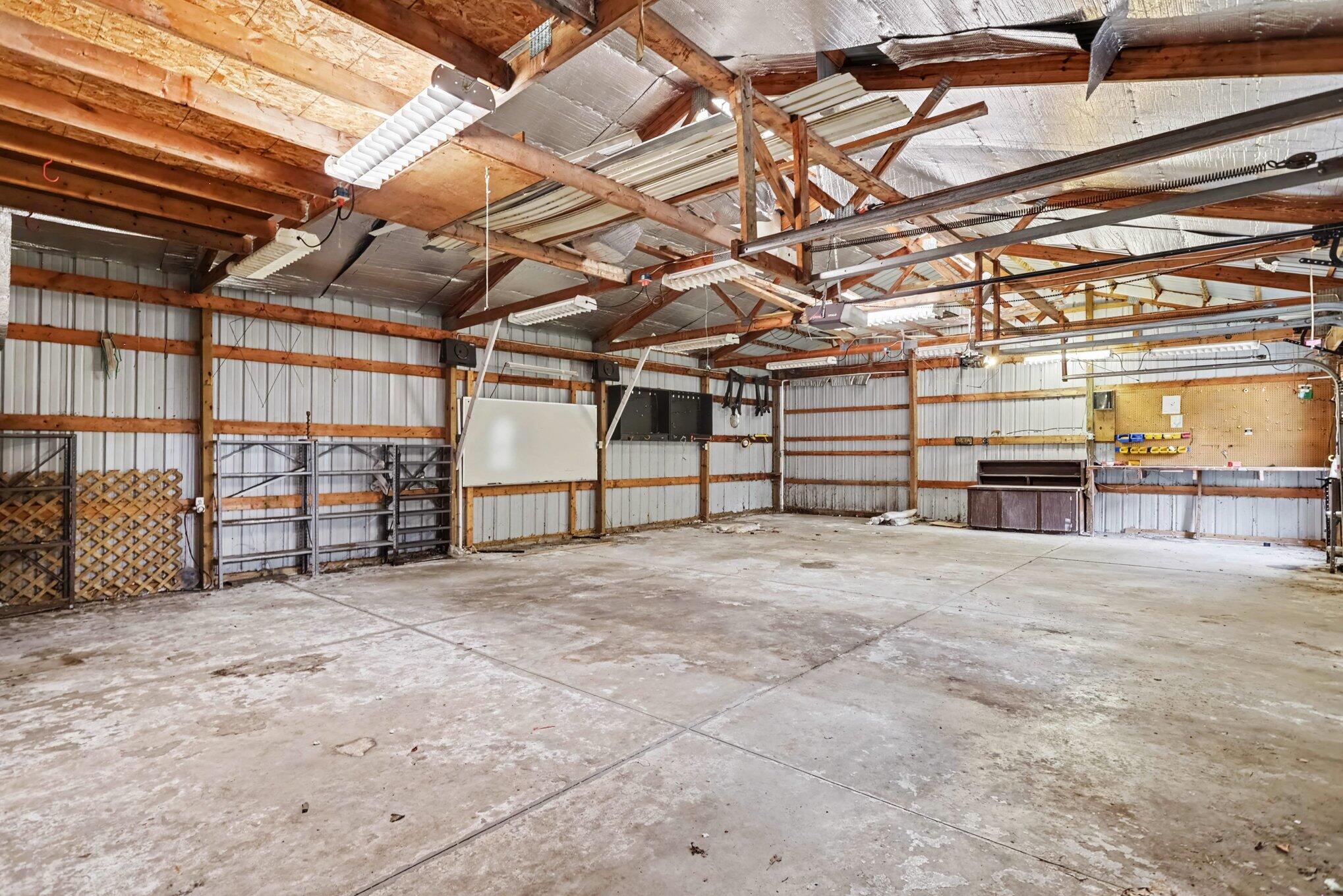 4188 K Drive S Property Photo 32