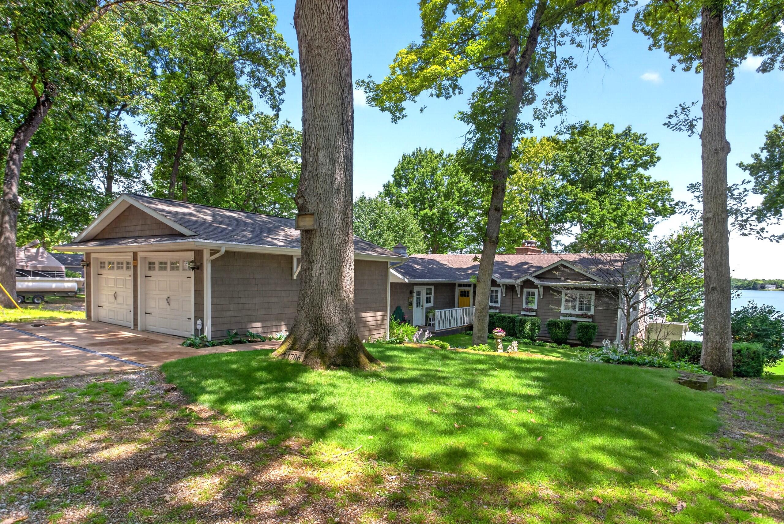 1706 Little Drive Property Photo 4