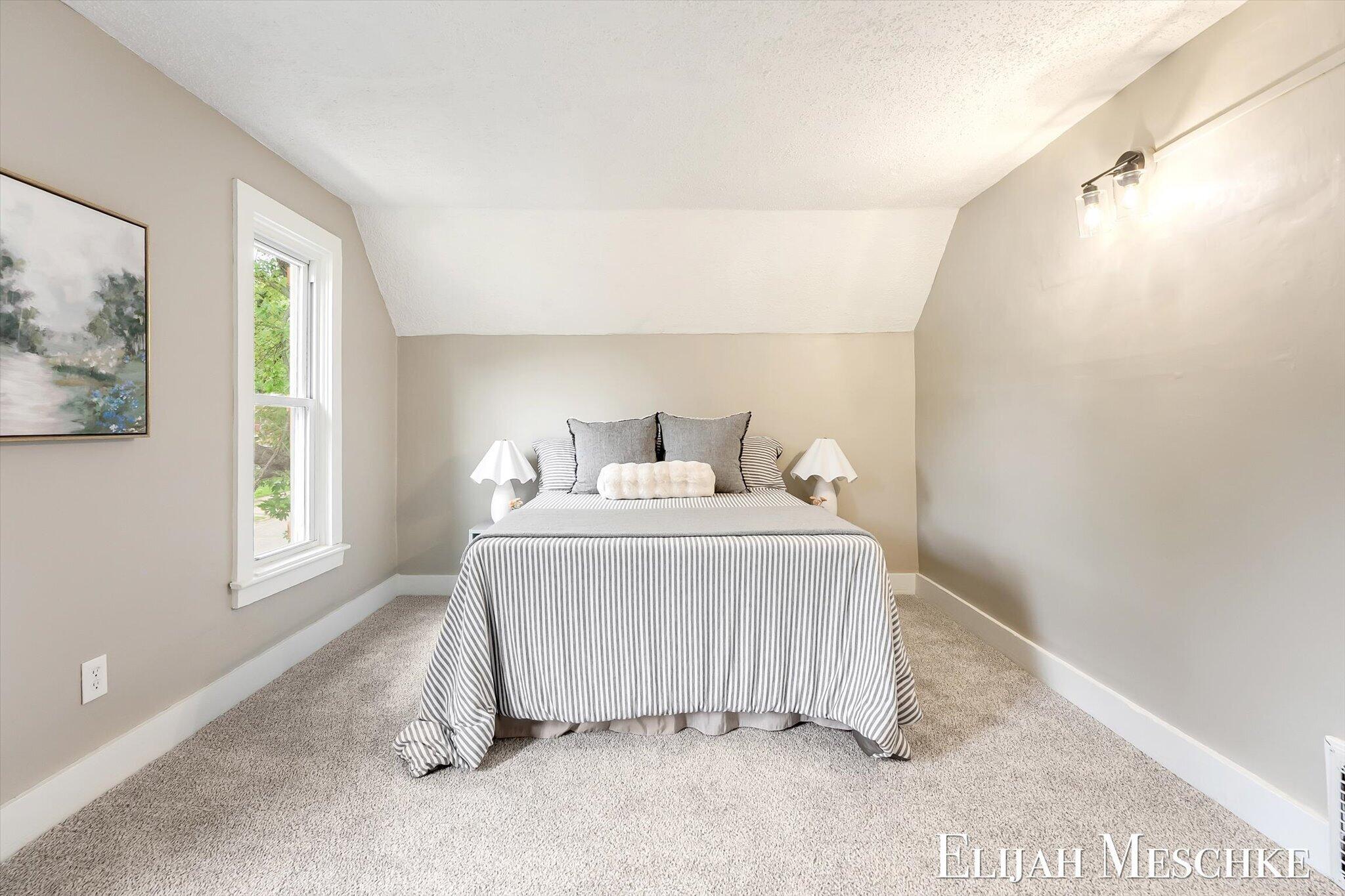 801 Coldbrook Street Ne Property Photo 21