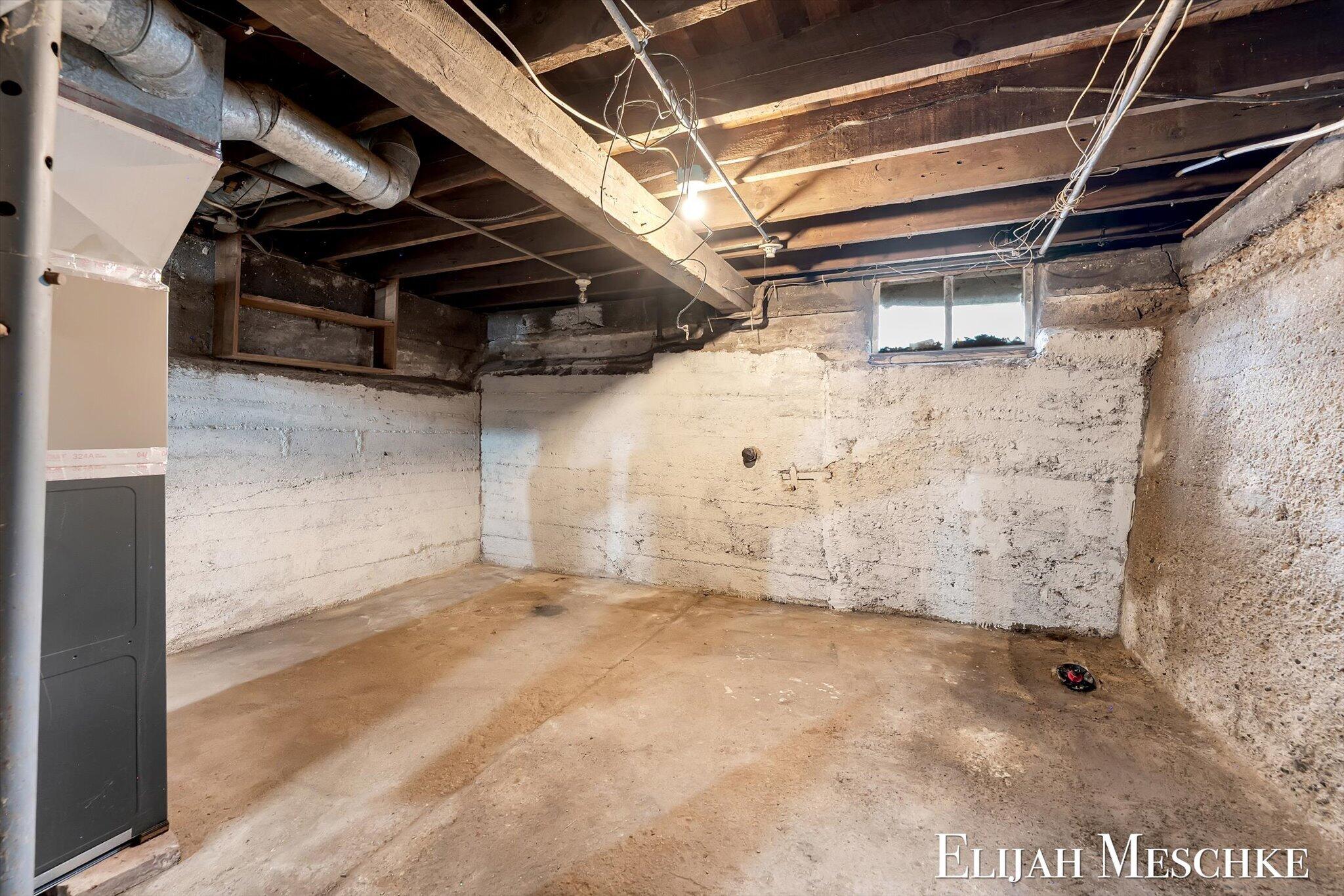 801 Coldbrook Street Ne Property Photo 35