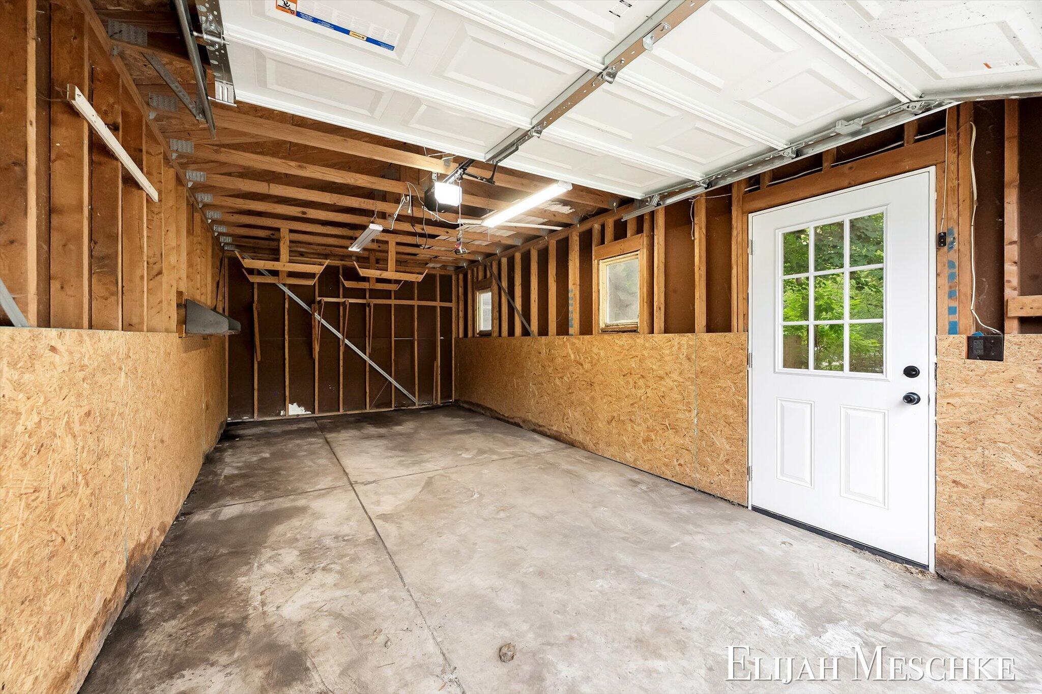 801 Coldbrook Street Ne Property Photo 36