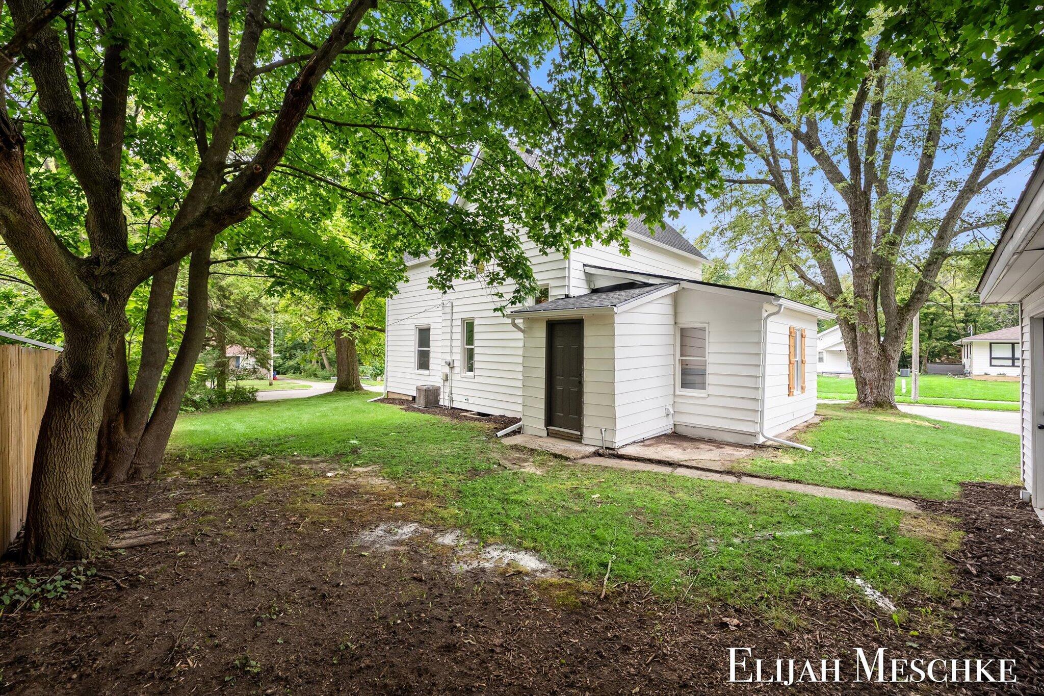 801 Coldbrook Street Ne Property Photo 40