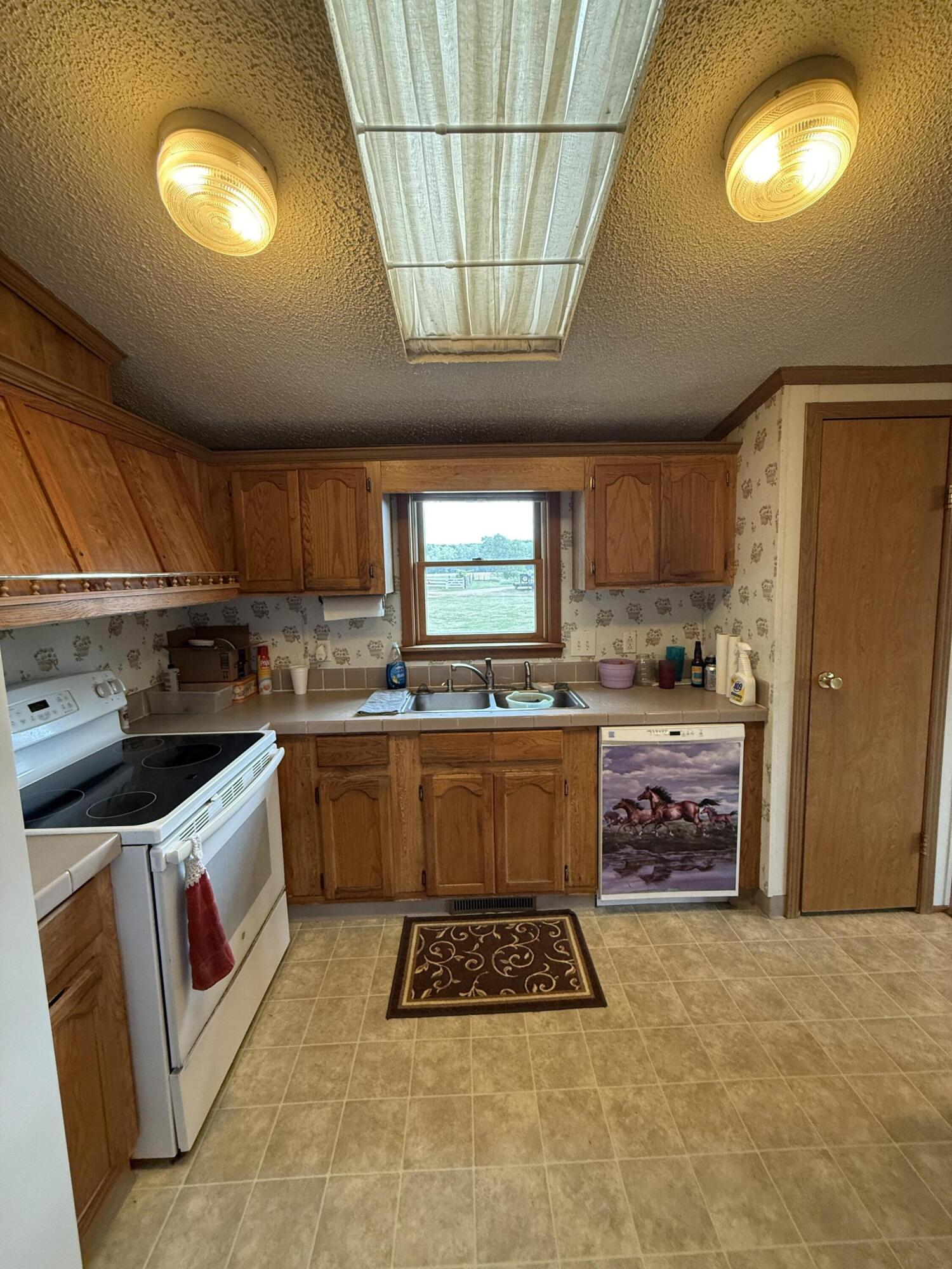 8670 N Baldwin Road Property Photo 26