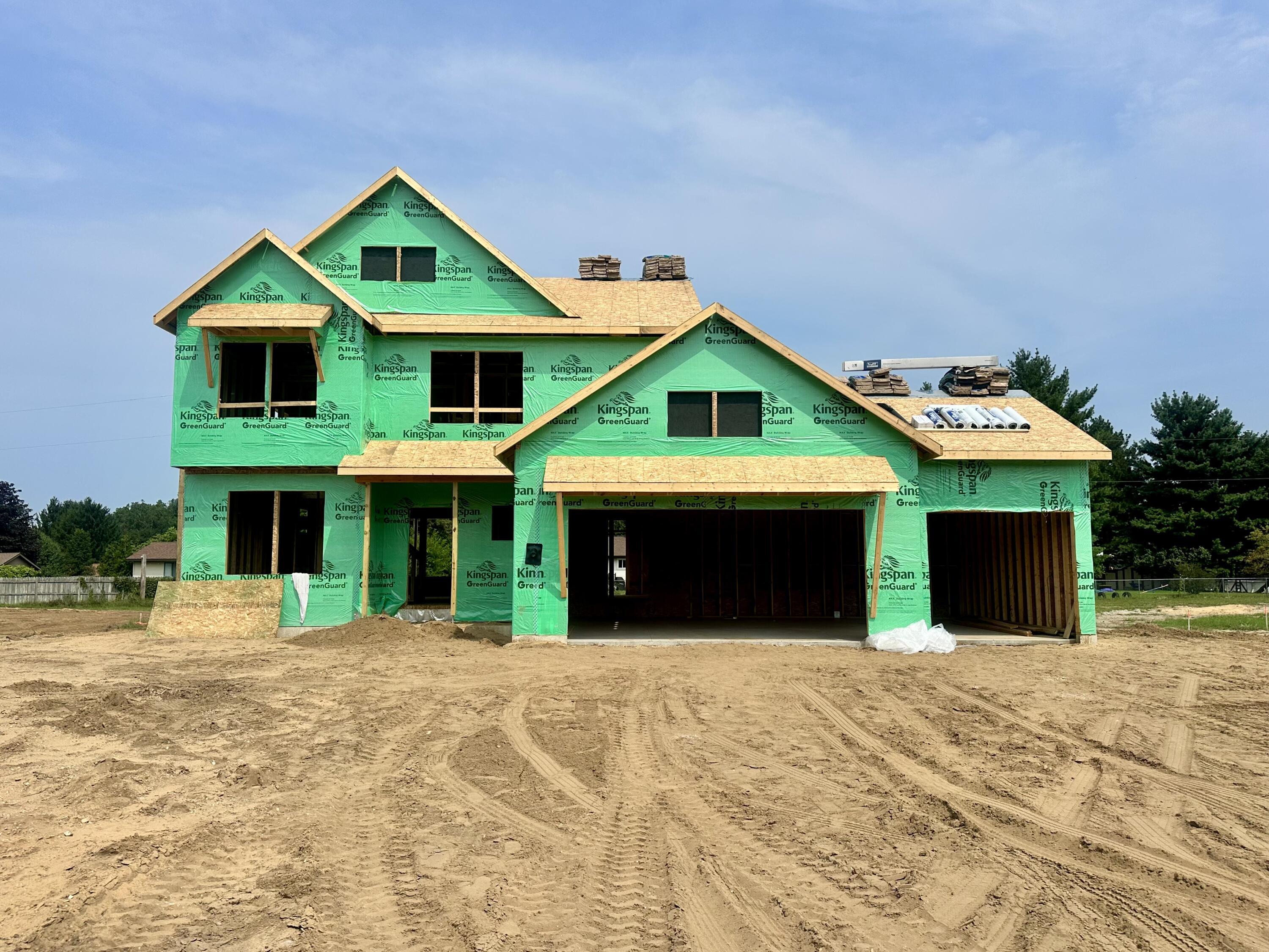 2147 Emerald Shore Circle Ne Property Photo 1