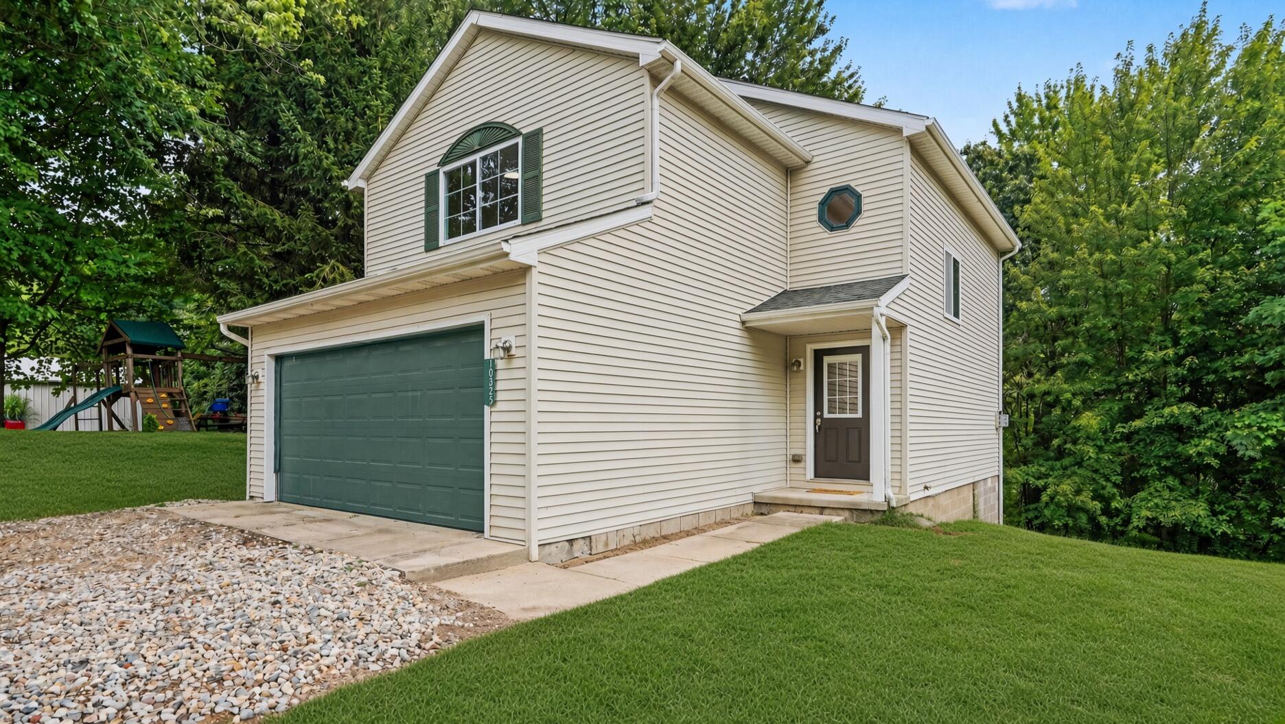 10325 Michael Boulevard Property Photo 1