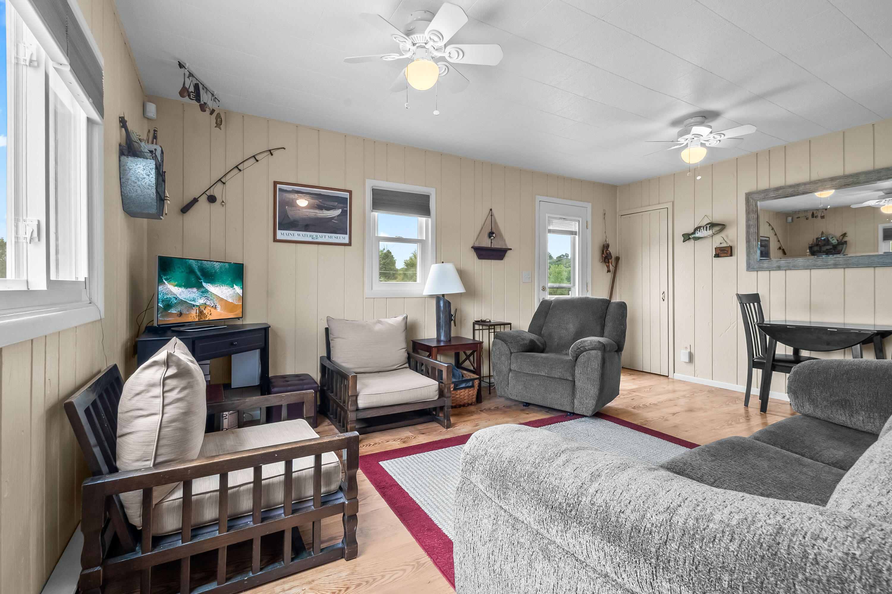 2131 Sampson Road Property Photo 30