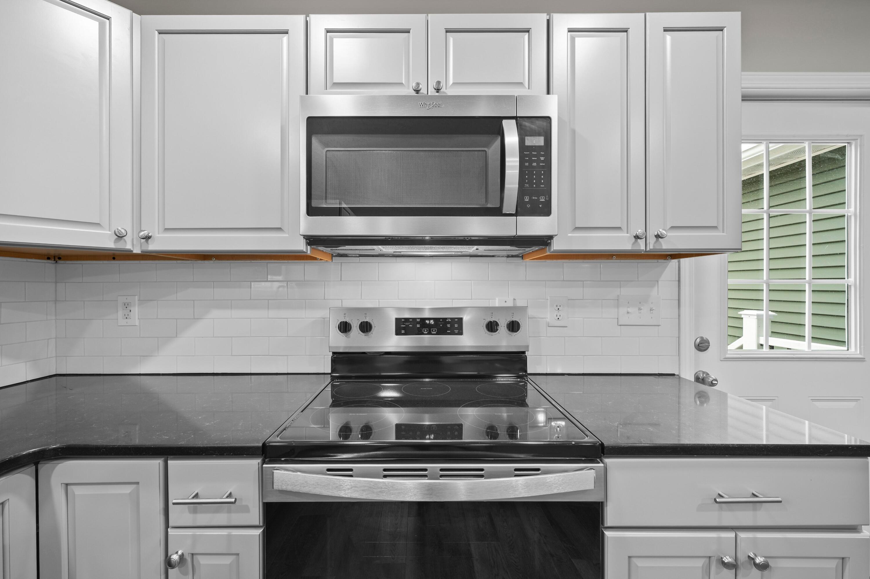 584 1st Court Property Photo 19
