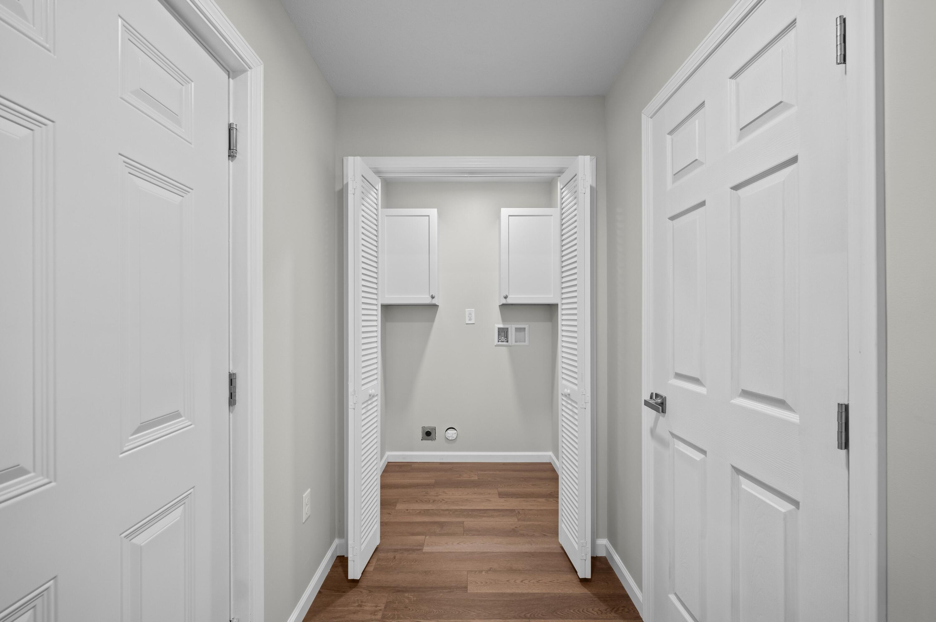 584 1st Court Property Photo 25