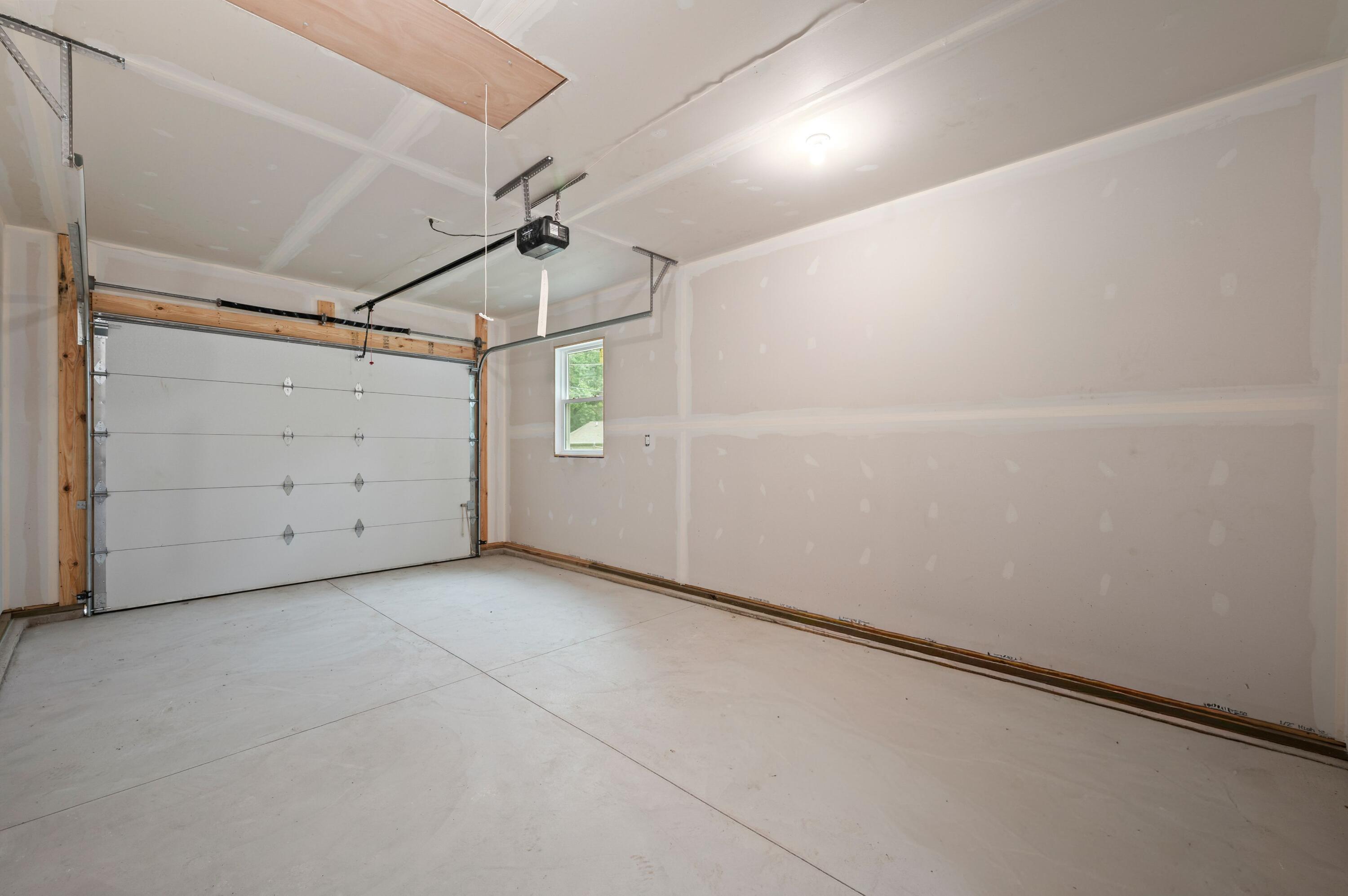 584 1st Court Property Photo 26