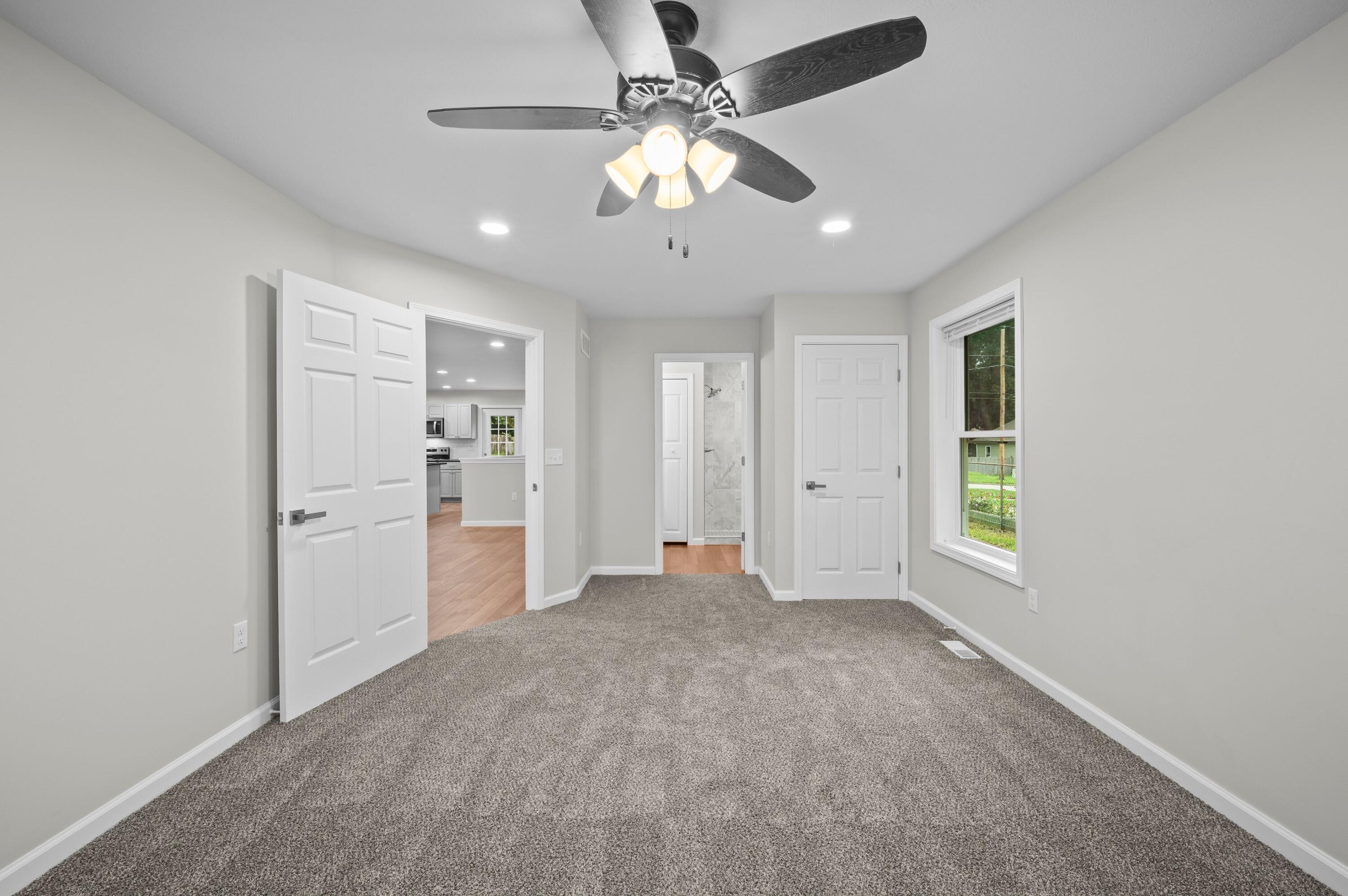 584 1st Court Property Photo 28
