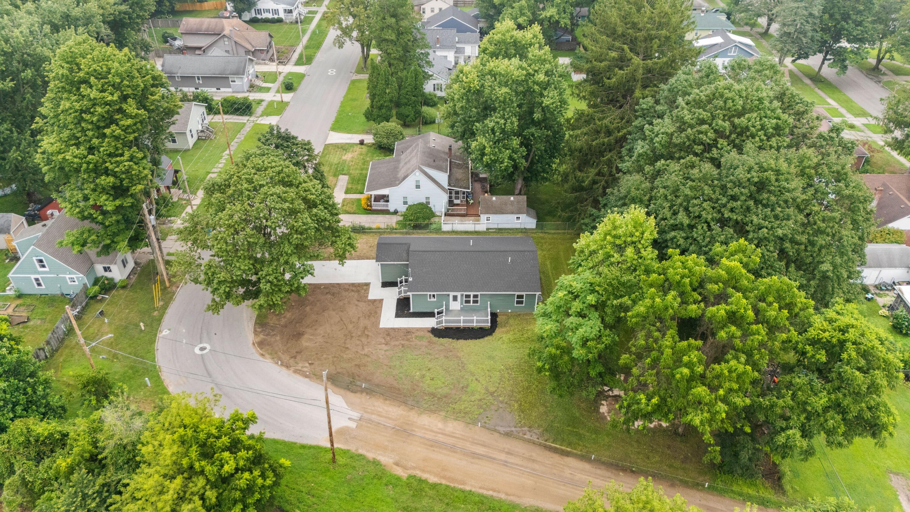 584 1st Court Property Photo 47