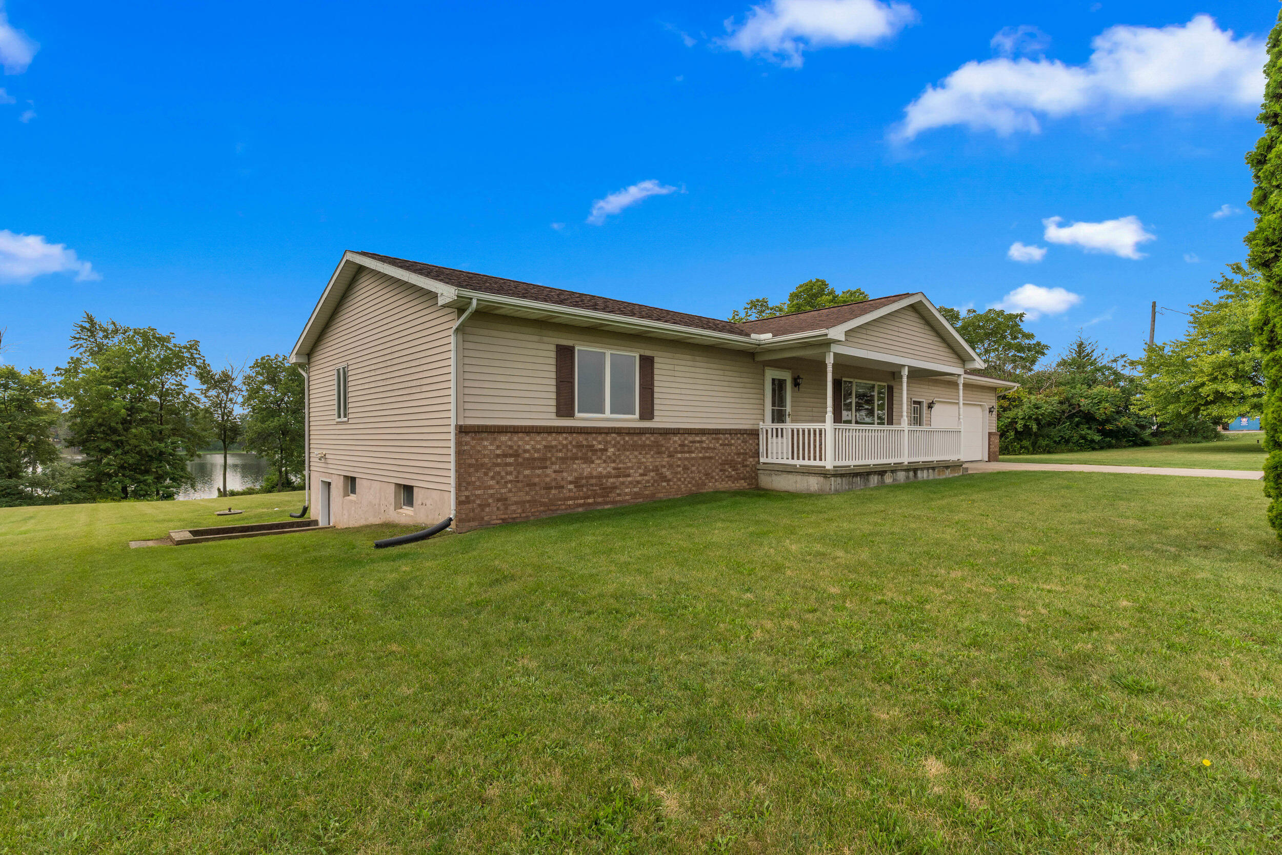 14111 Lime Lake Road Property Photo 6