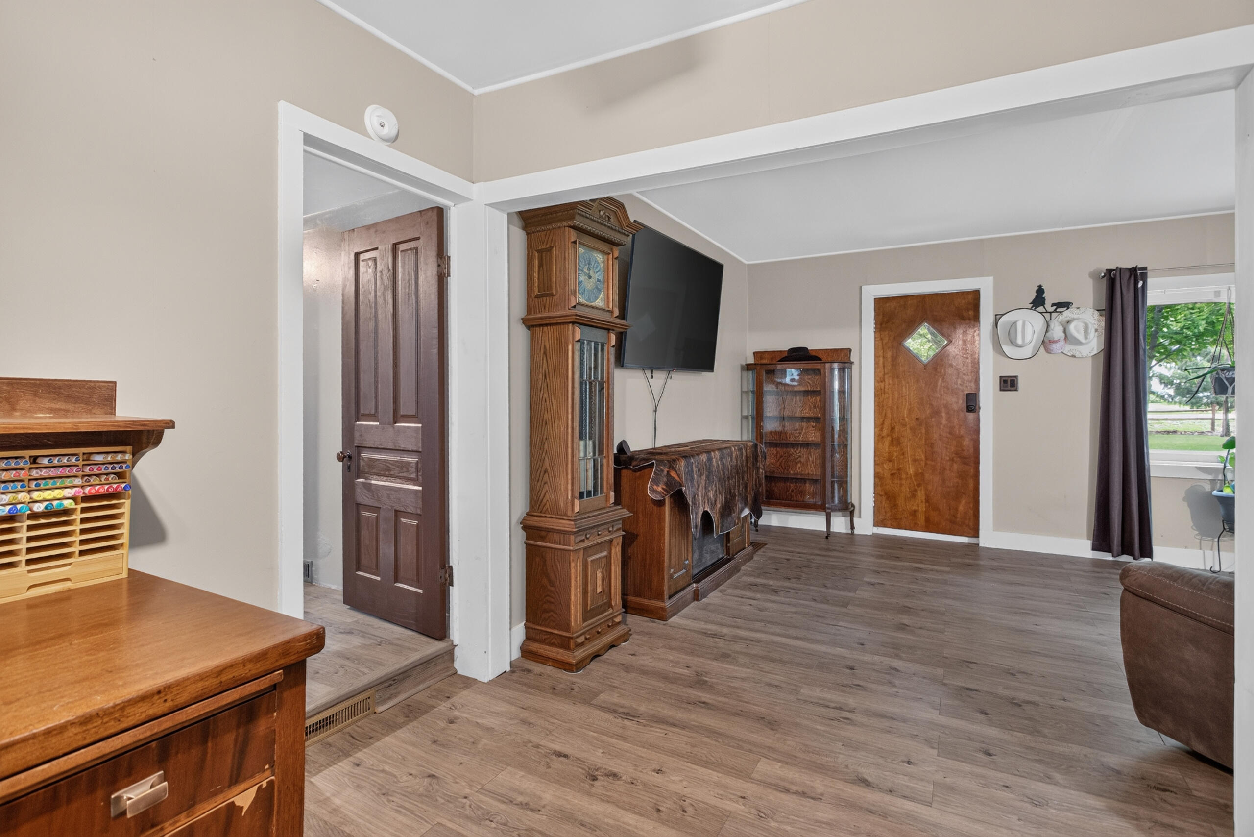 6496 Bowerman Road Property Photo 10