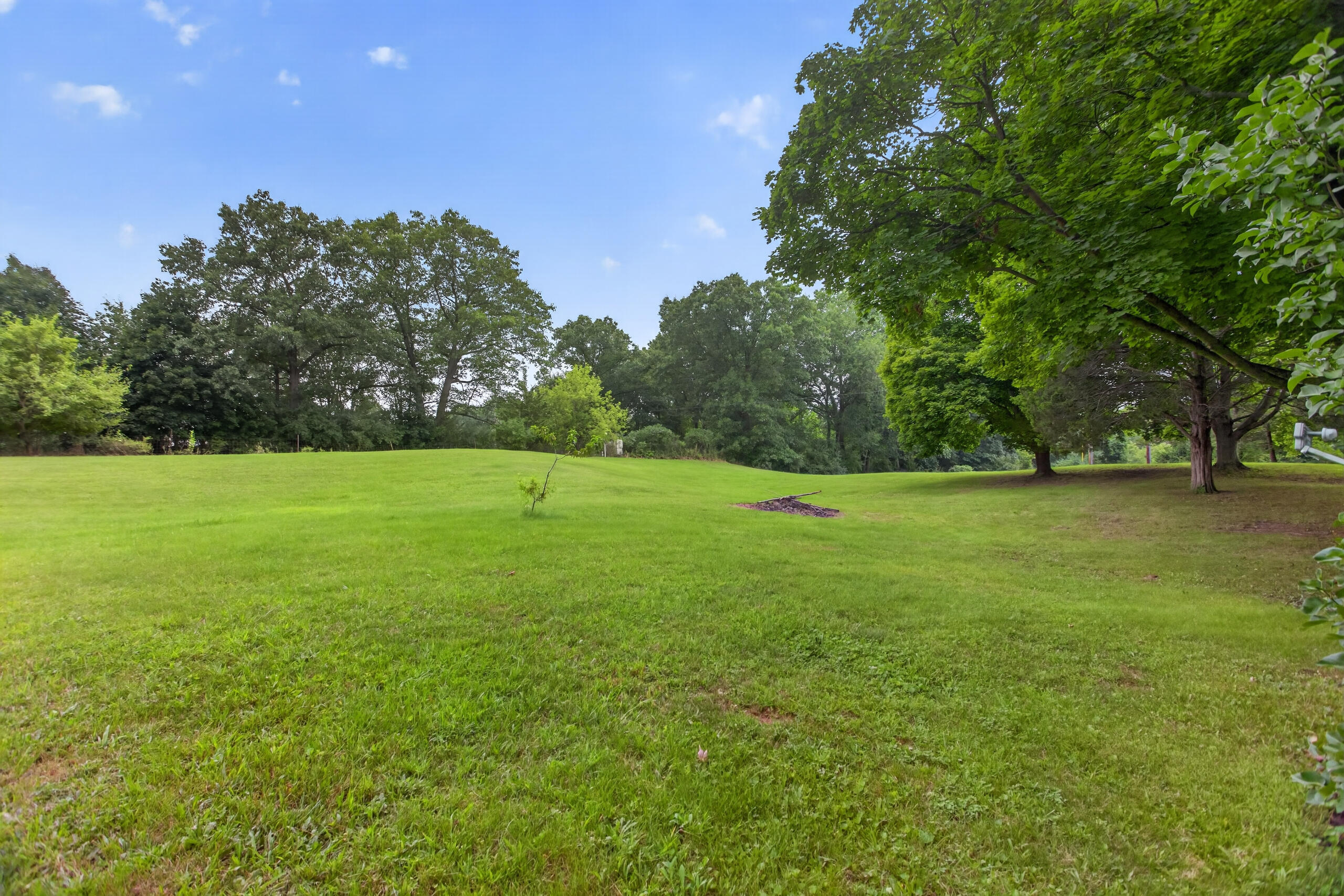 6496 Bowerman Road Property Photo 26