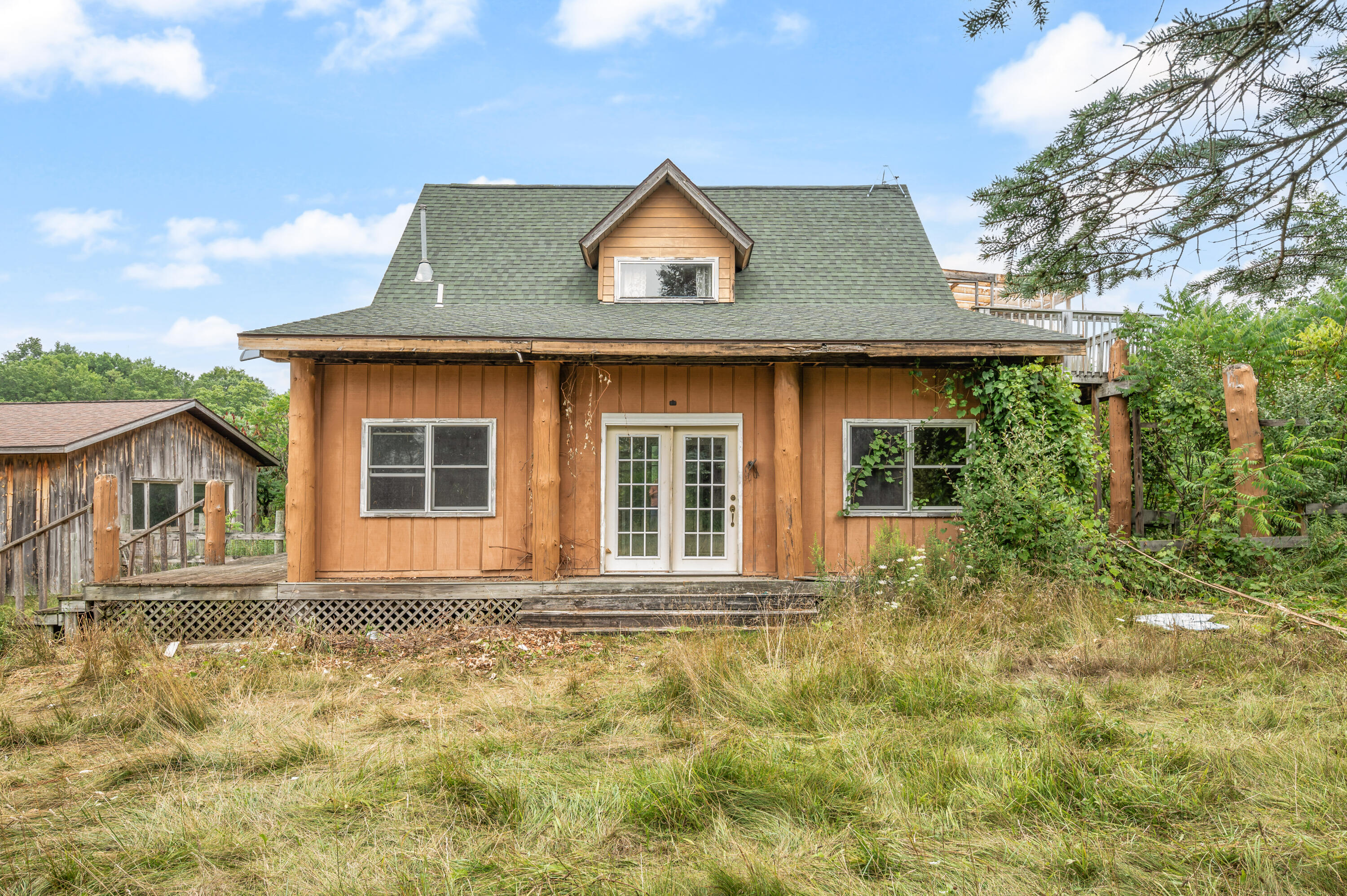 6373 19 Mile Road Property Photo 2