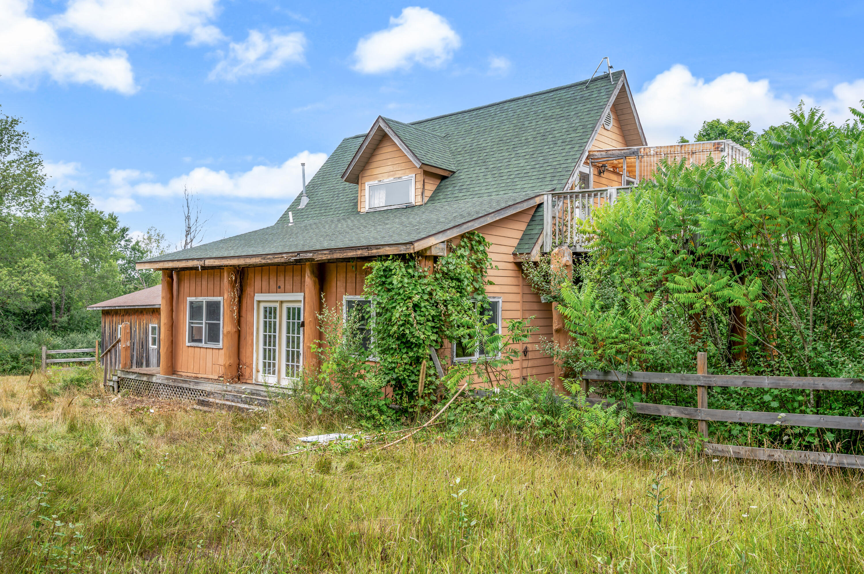 6373 19 Mile Road Property Photo 3