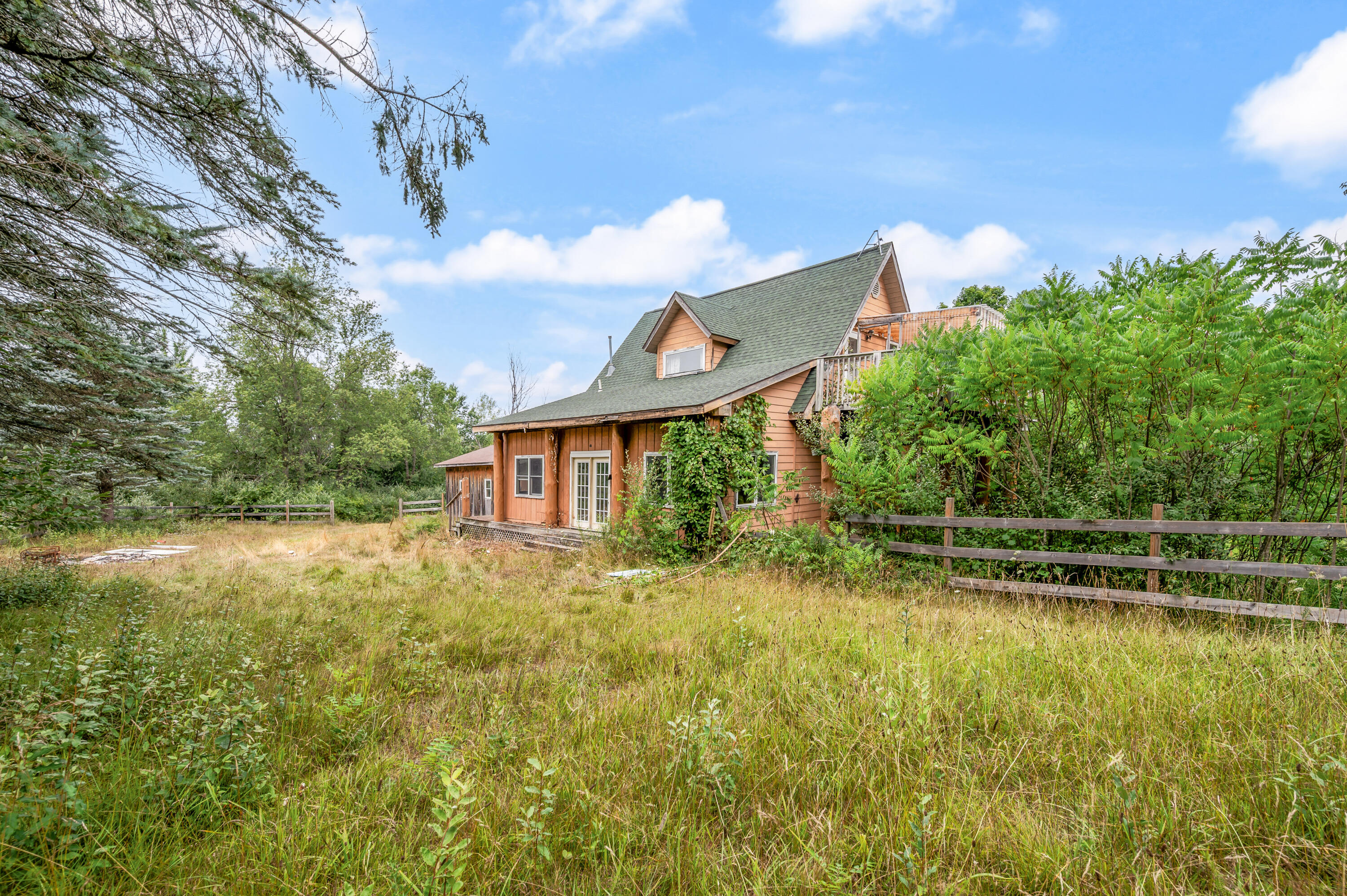 6373 19 Mile Road Property Photo 5