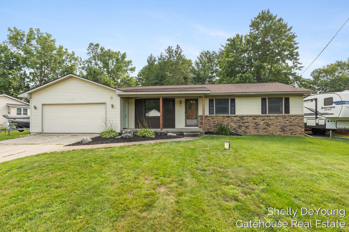 3078 Paris Park Drive Se Property Photo 1
