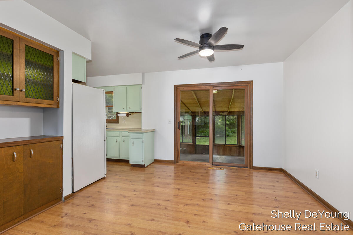 3078 Paris Park Drive Se Property Photo 5