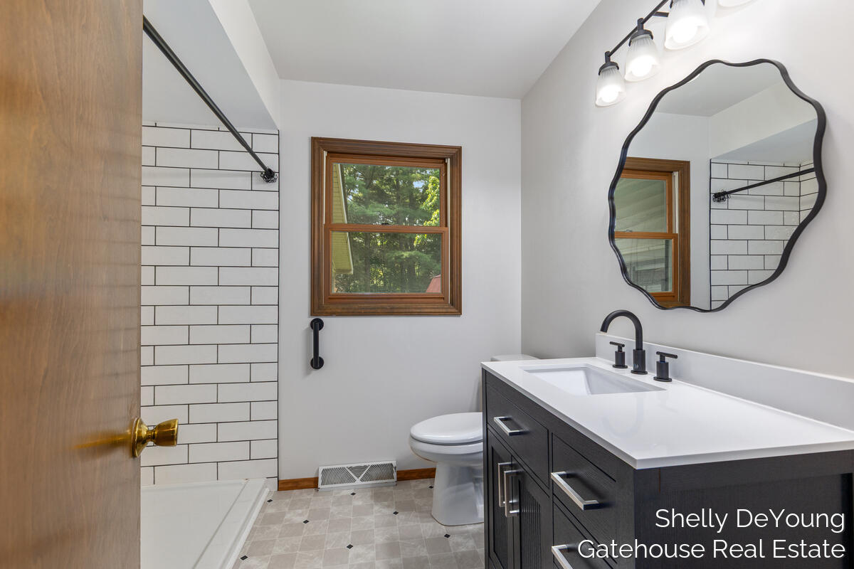 3078 Paris Park Drive Se Property Photo 15