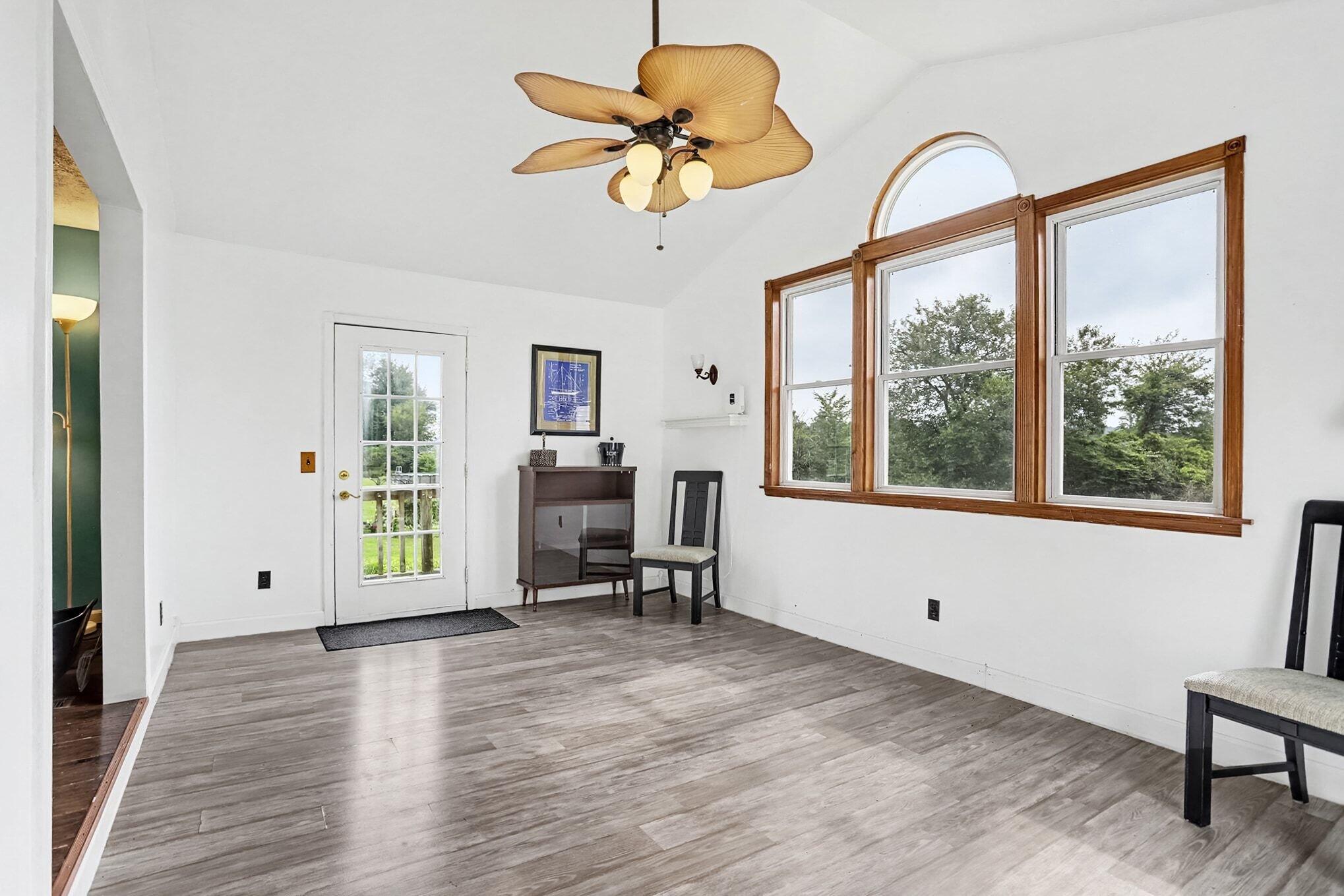 110 Dotson Drive Property Photo 11