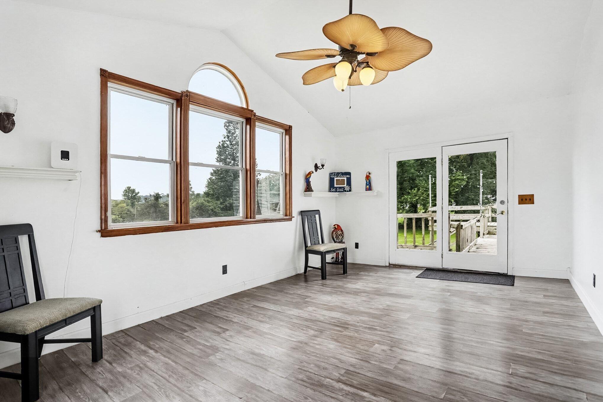 110 Dotson Drive Property Photo 12