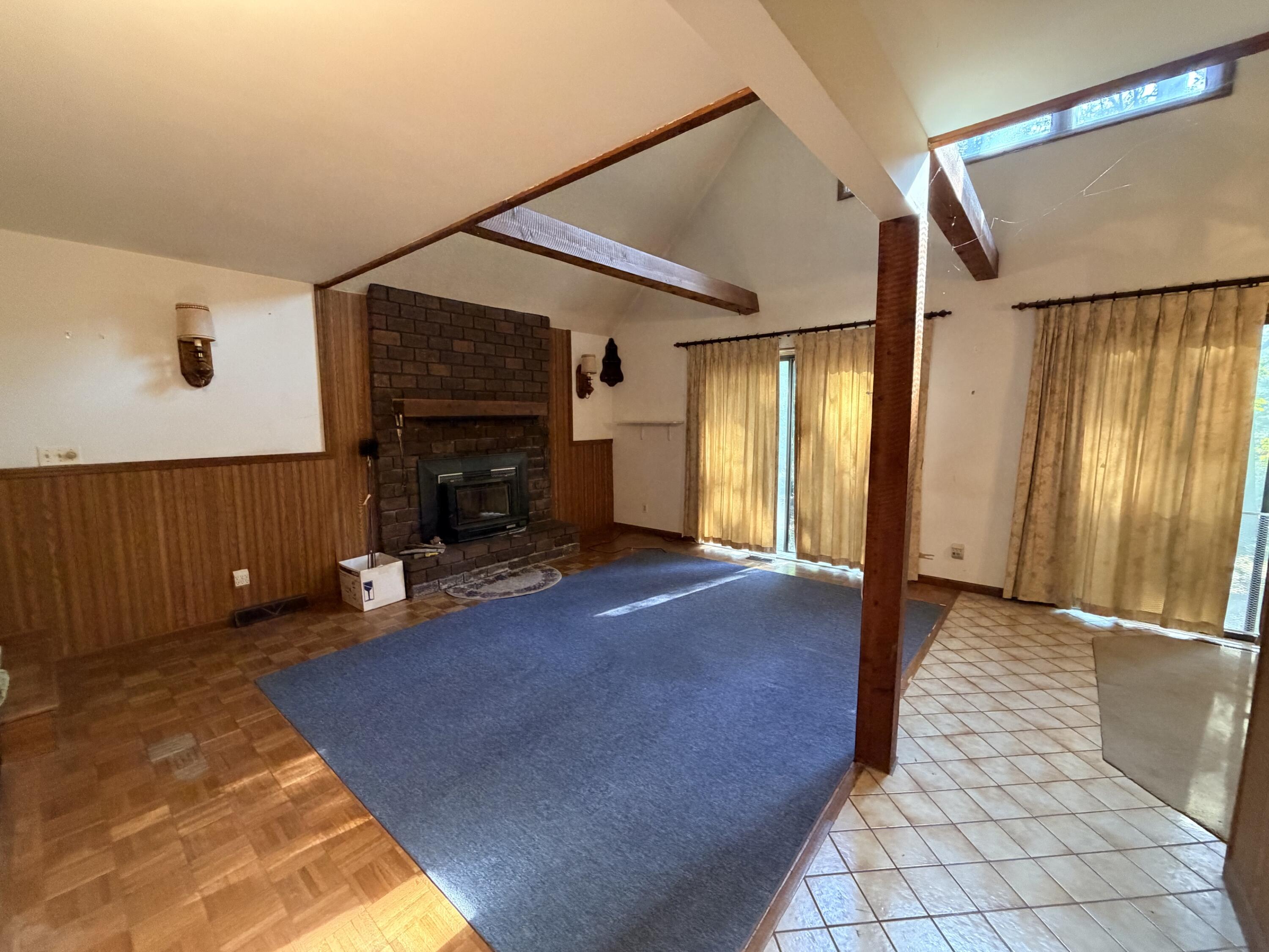 6700 Wildwood Drive Property Photo 3