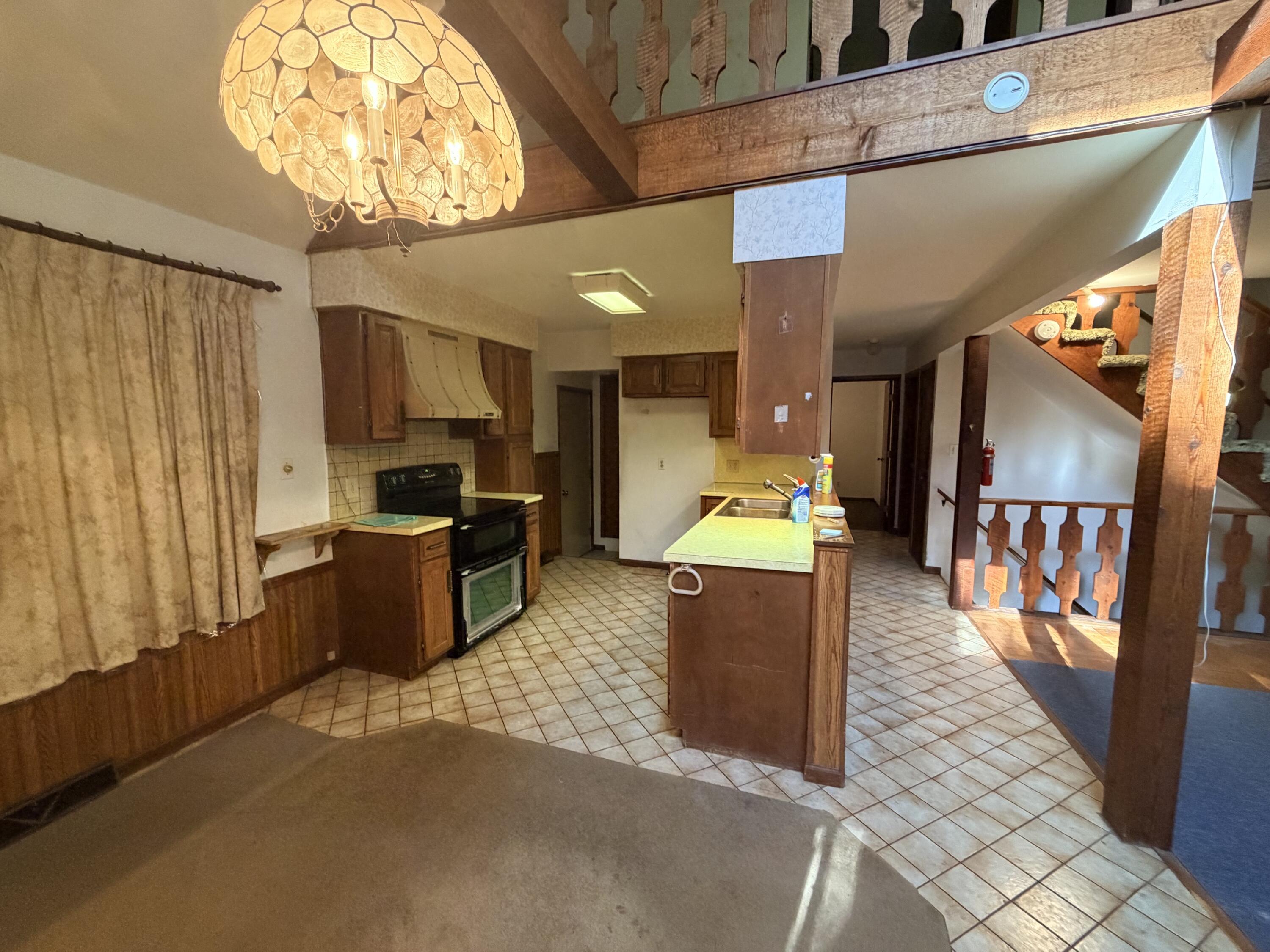 6700 Wildwood Drive Property Photo 7