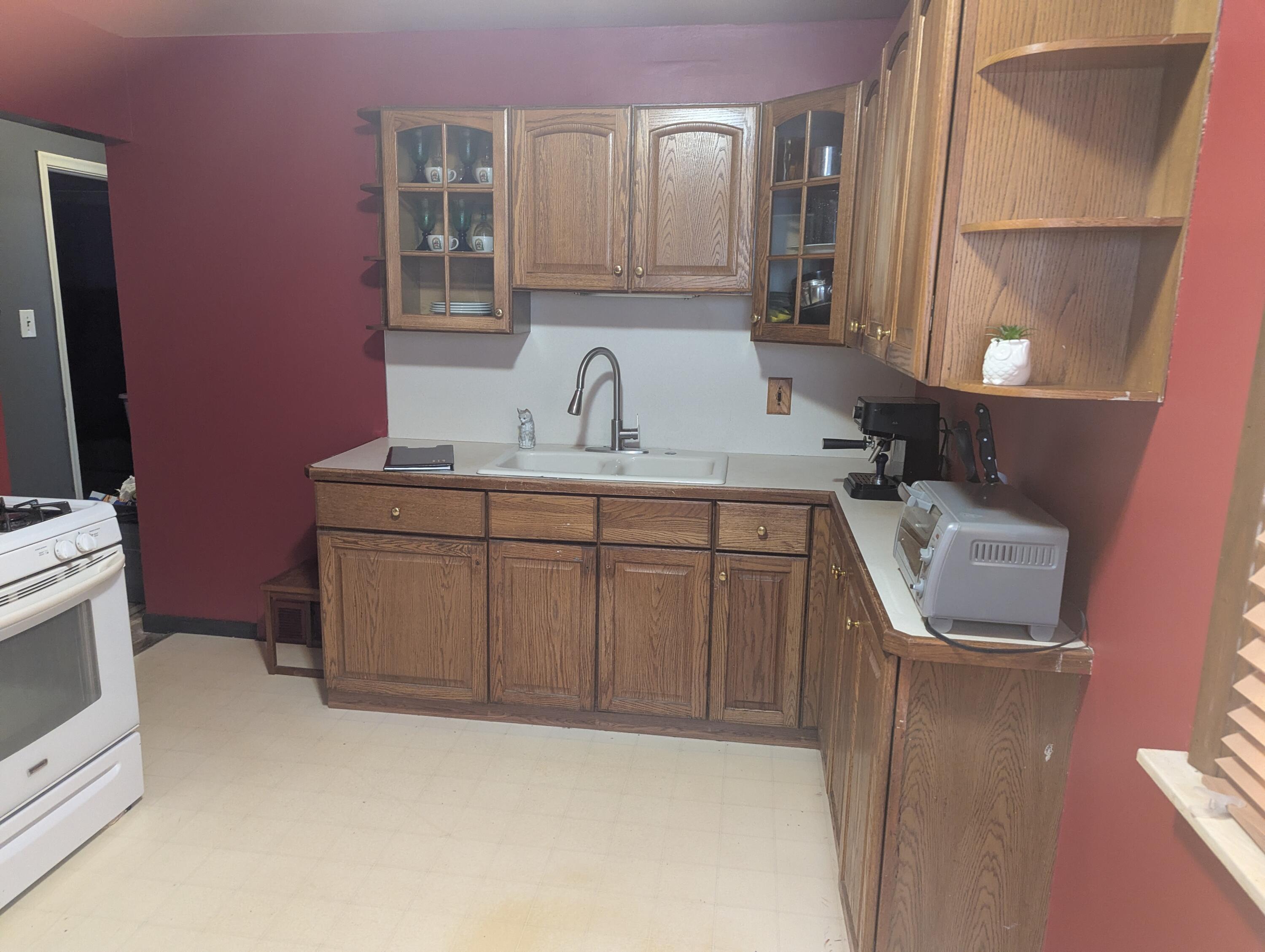 18672 Lennane Street Property Photo 3