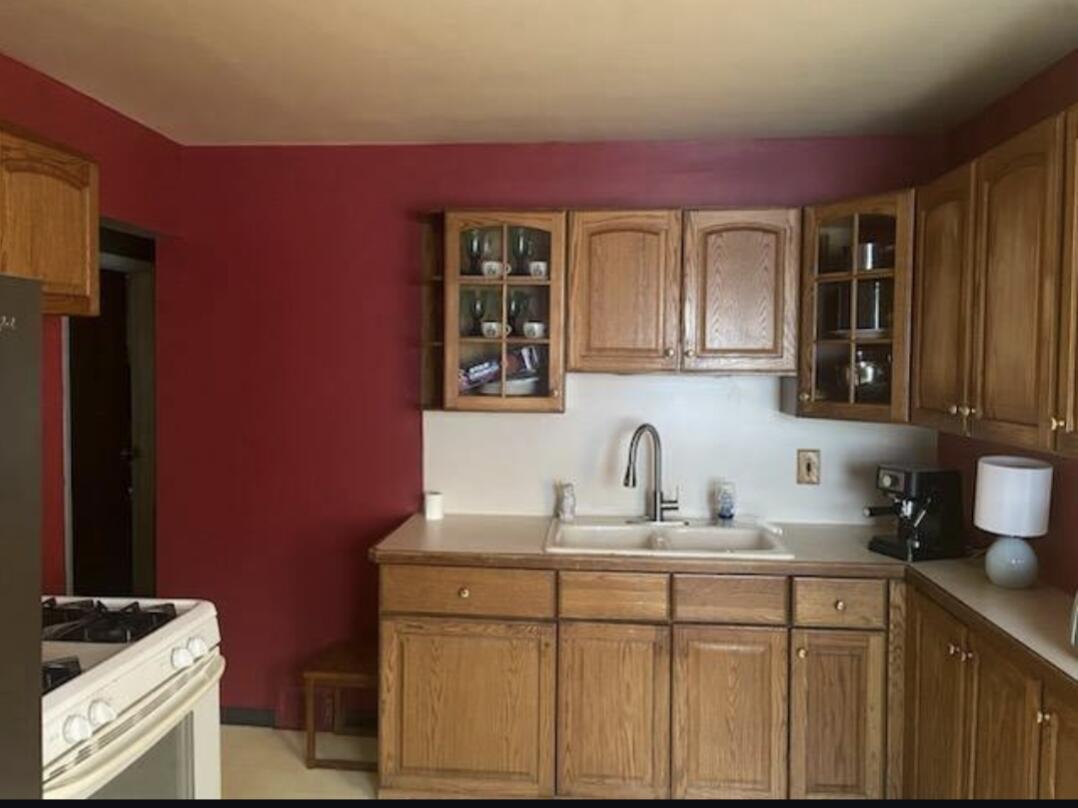 18672 Lennane Street Property Photo 4