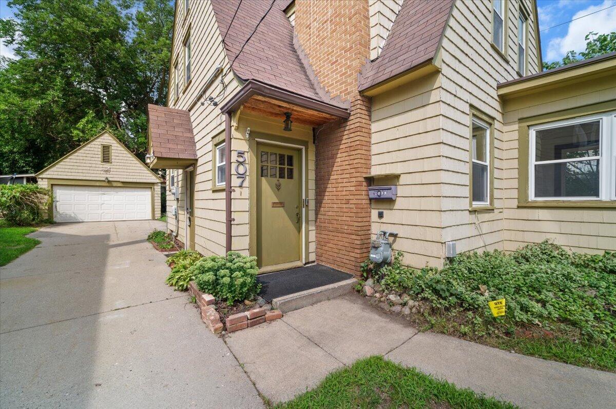 507 Elliott Street Se Property Photo 8