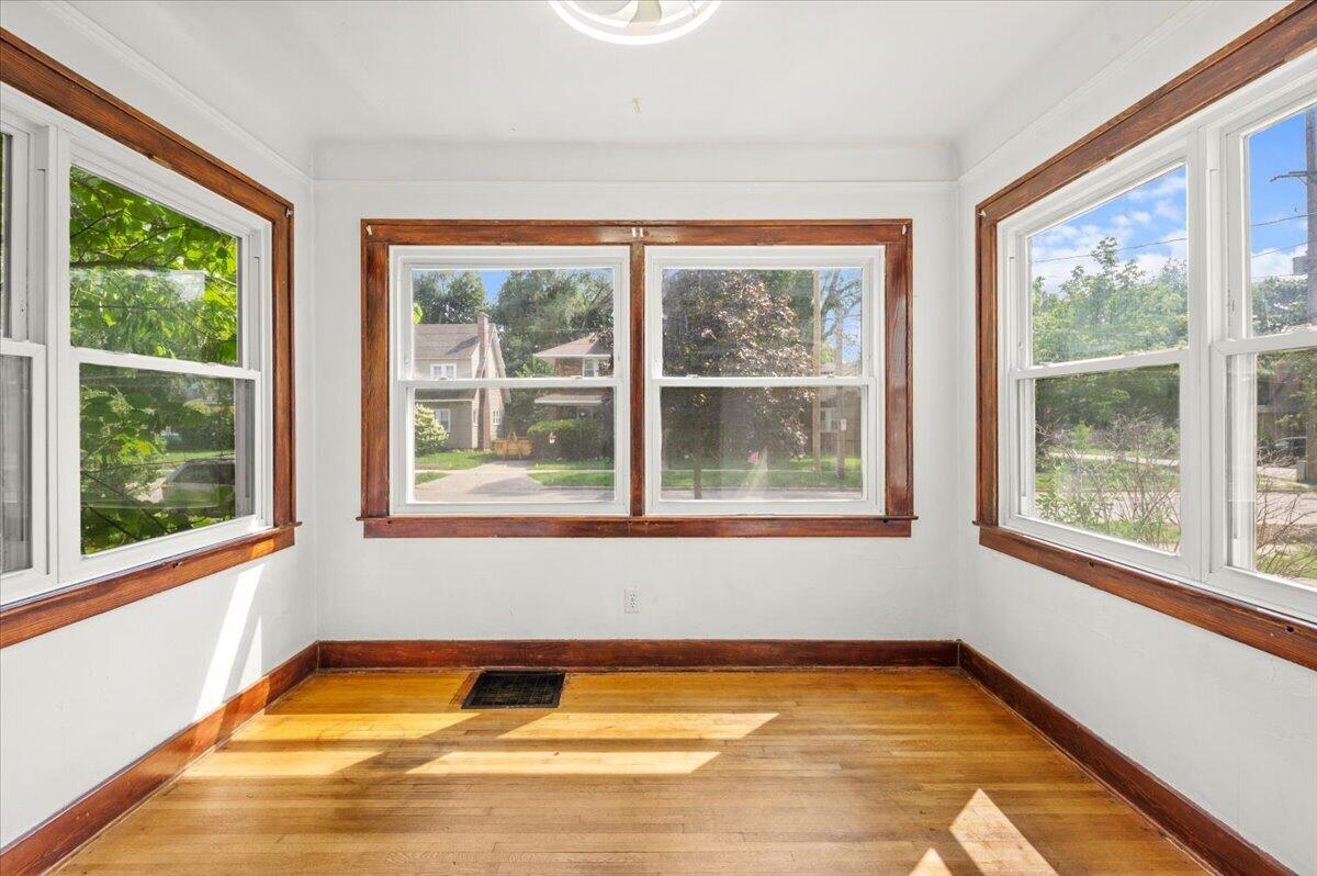 507 Elliott Street Se Property Photo 15