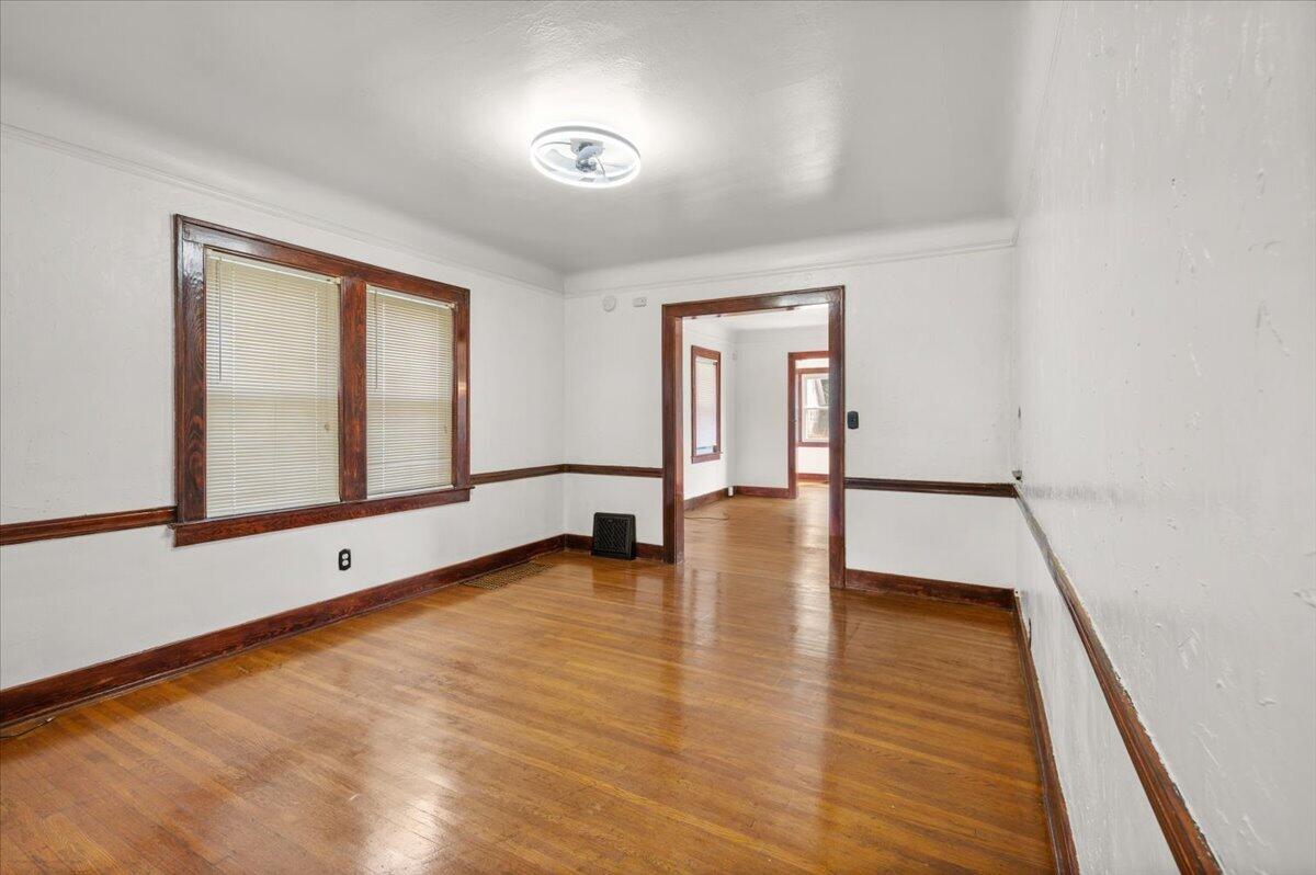507 Elliott Street Se Property Photo 20