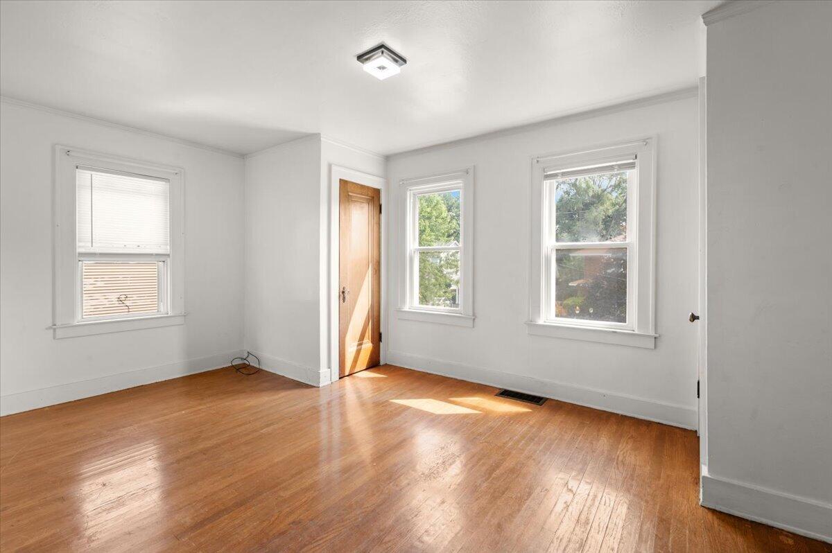 507 Elliott Street Se Property Photo 34